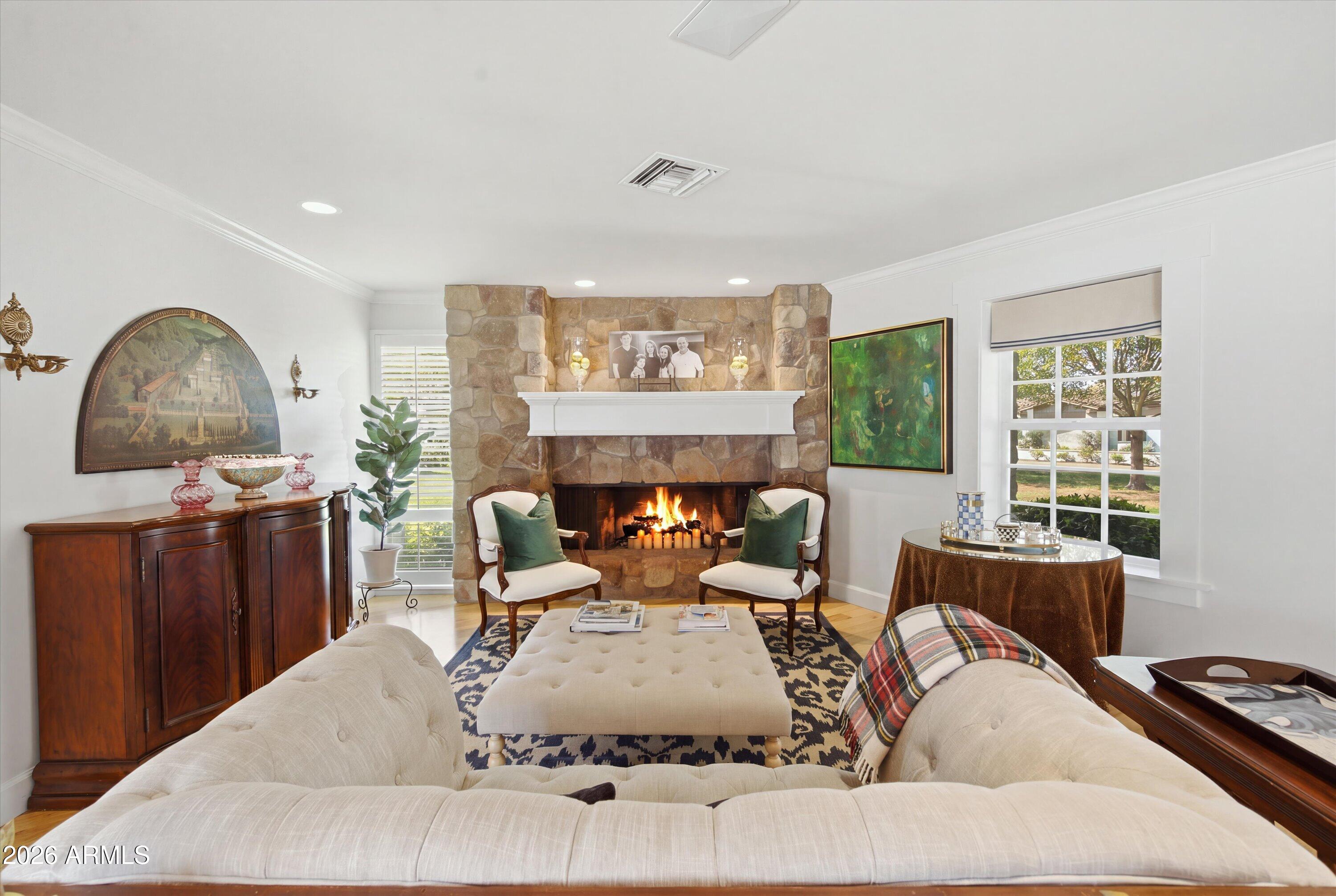 4920 E CALLE DEL MEDIO --