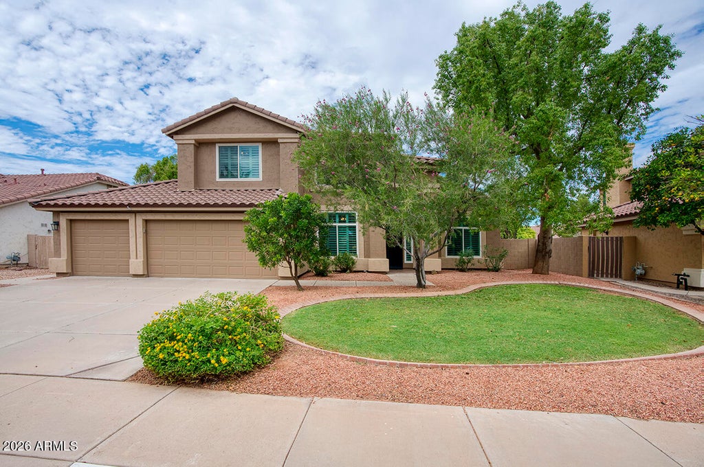 Photo of 672 W San Remo Court, Gilbert, AZ 85233 (MLS # 7083183)