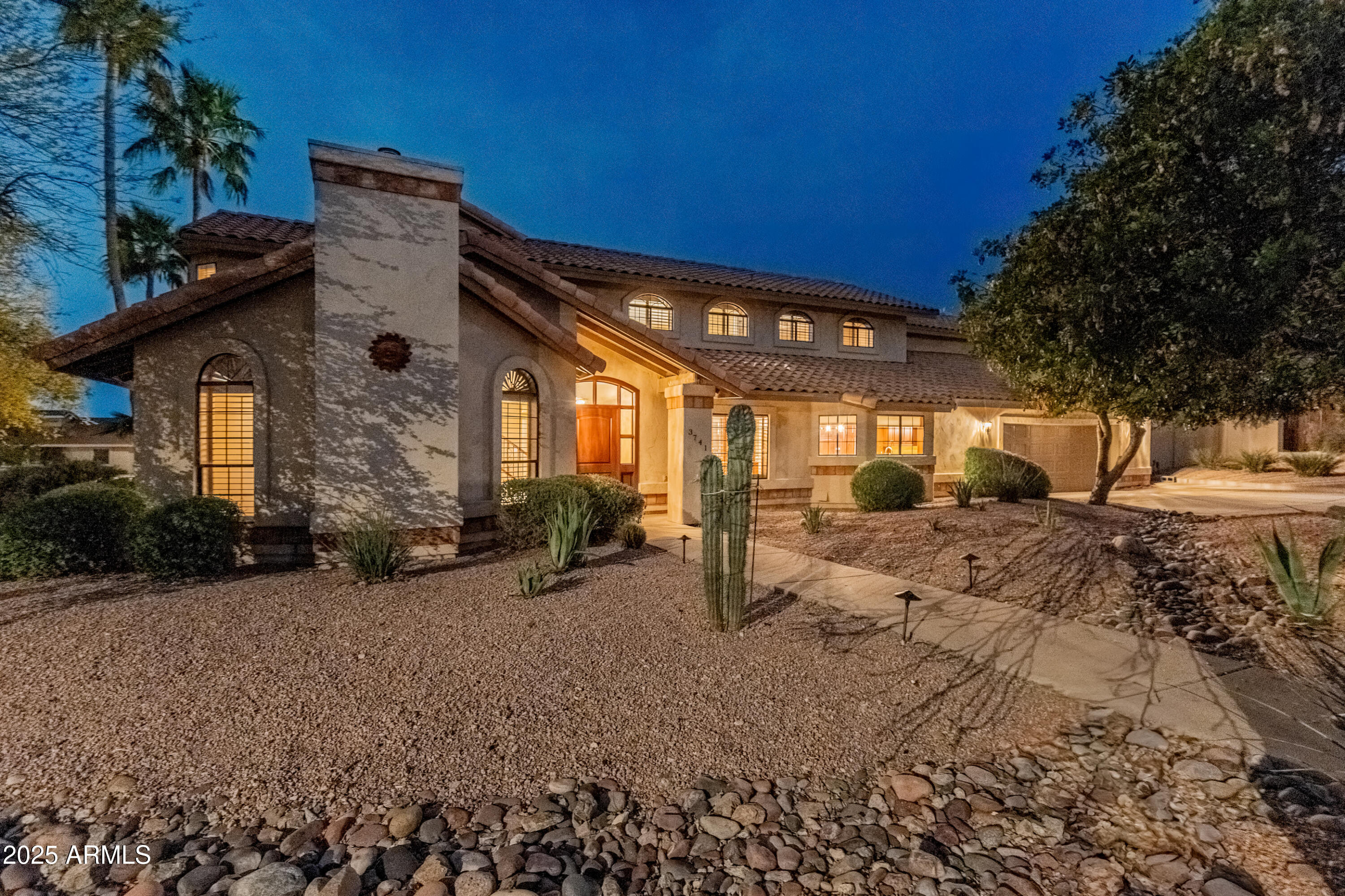 3741 E TONTO Court

                                                                             Phoenix                                

                                    , AZ - $1,100,000