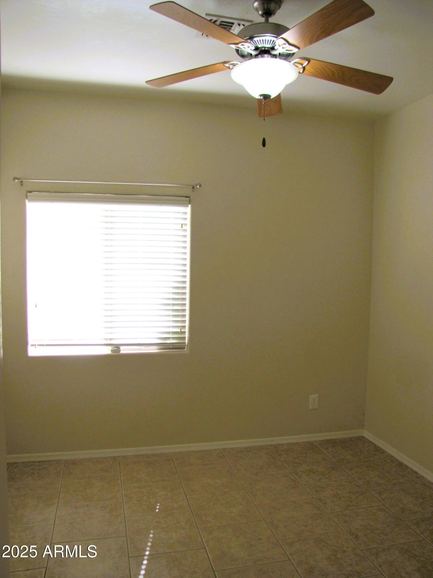 CHAPARRAL VILLAGE NORTH PHASE 4 - Residential Lease