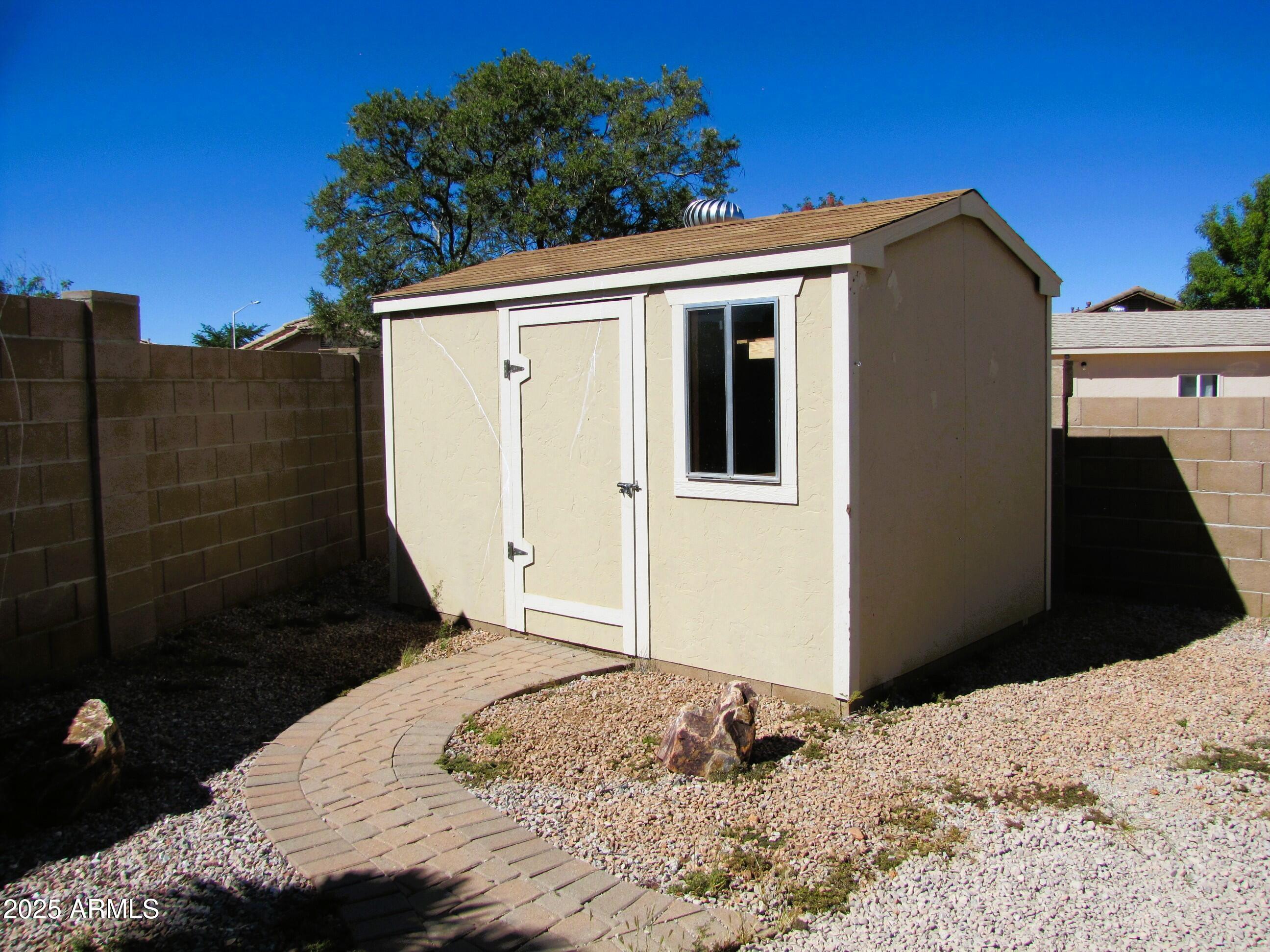 CHAPARRAL VILLAGE NORTH PHASE 4 - Residential Lease