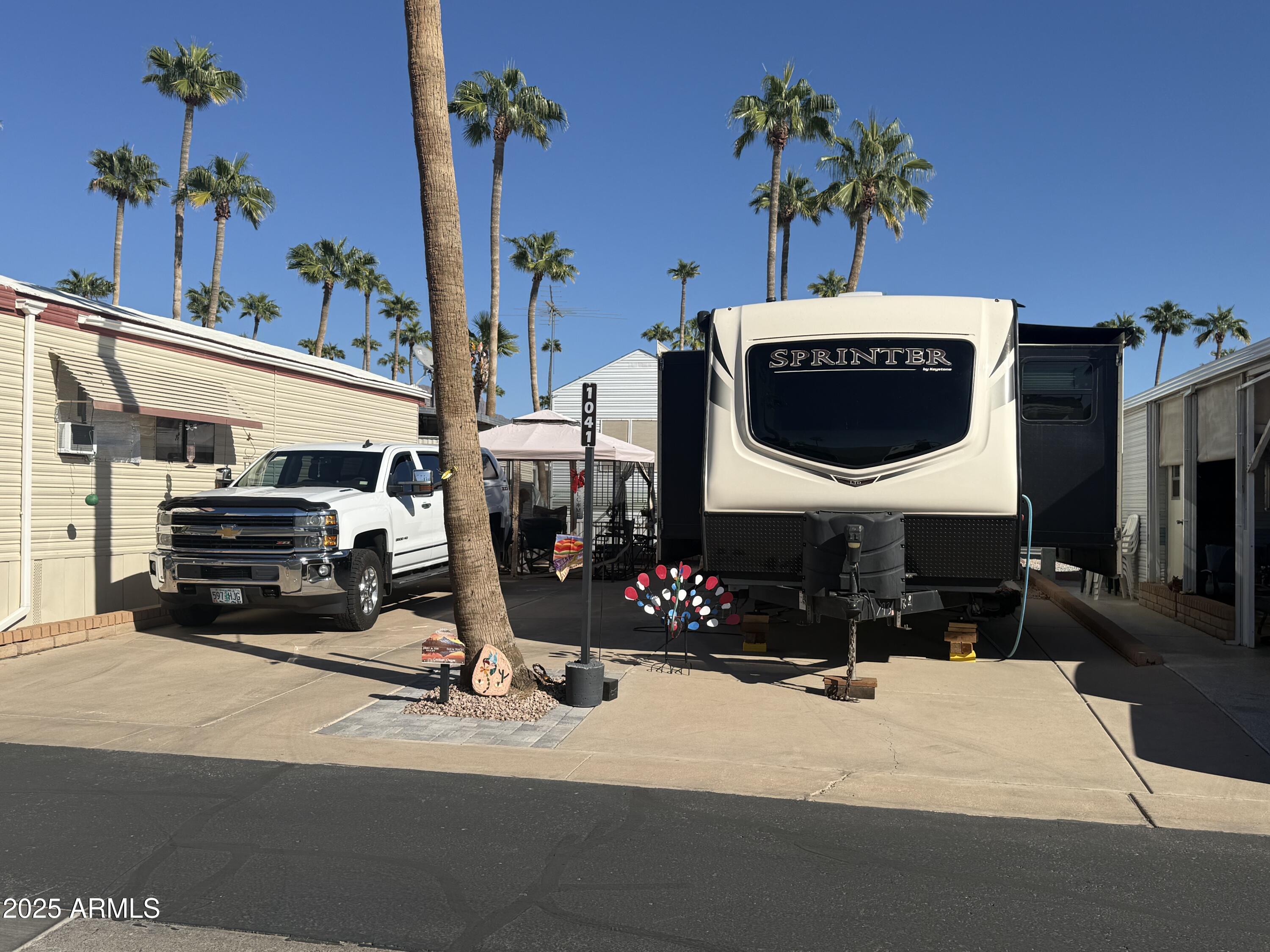 ROADHAVEN RESORT OF APACHE JUNCTION - Land