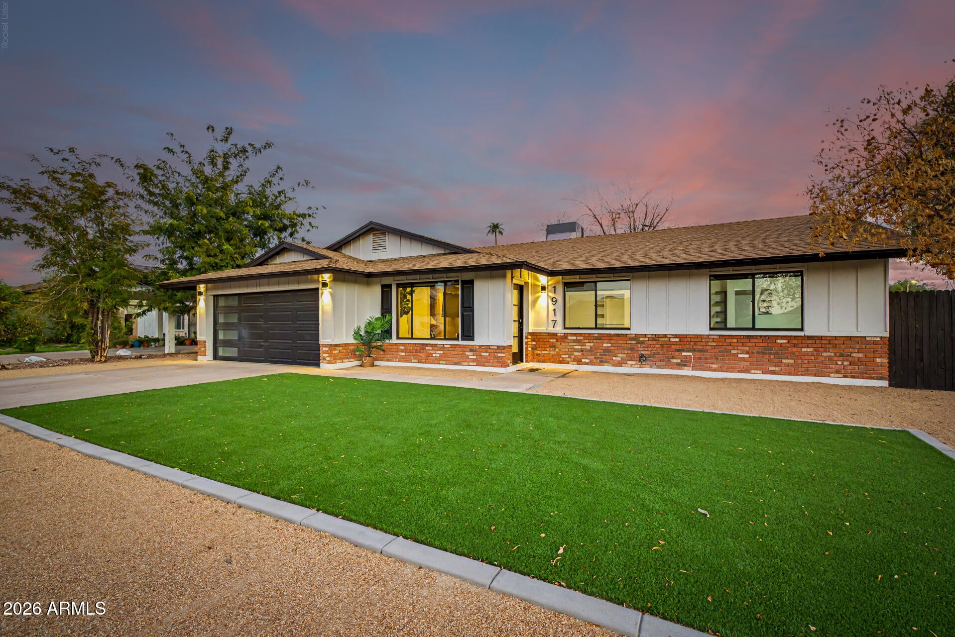 1917 E CORNELL Drive
