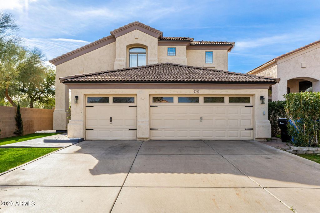 Photo of 2707 W Lamar Road, Phoenix, AZ 85017 (MLS # 6977213)