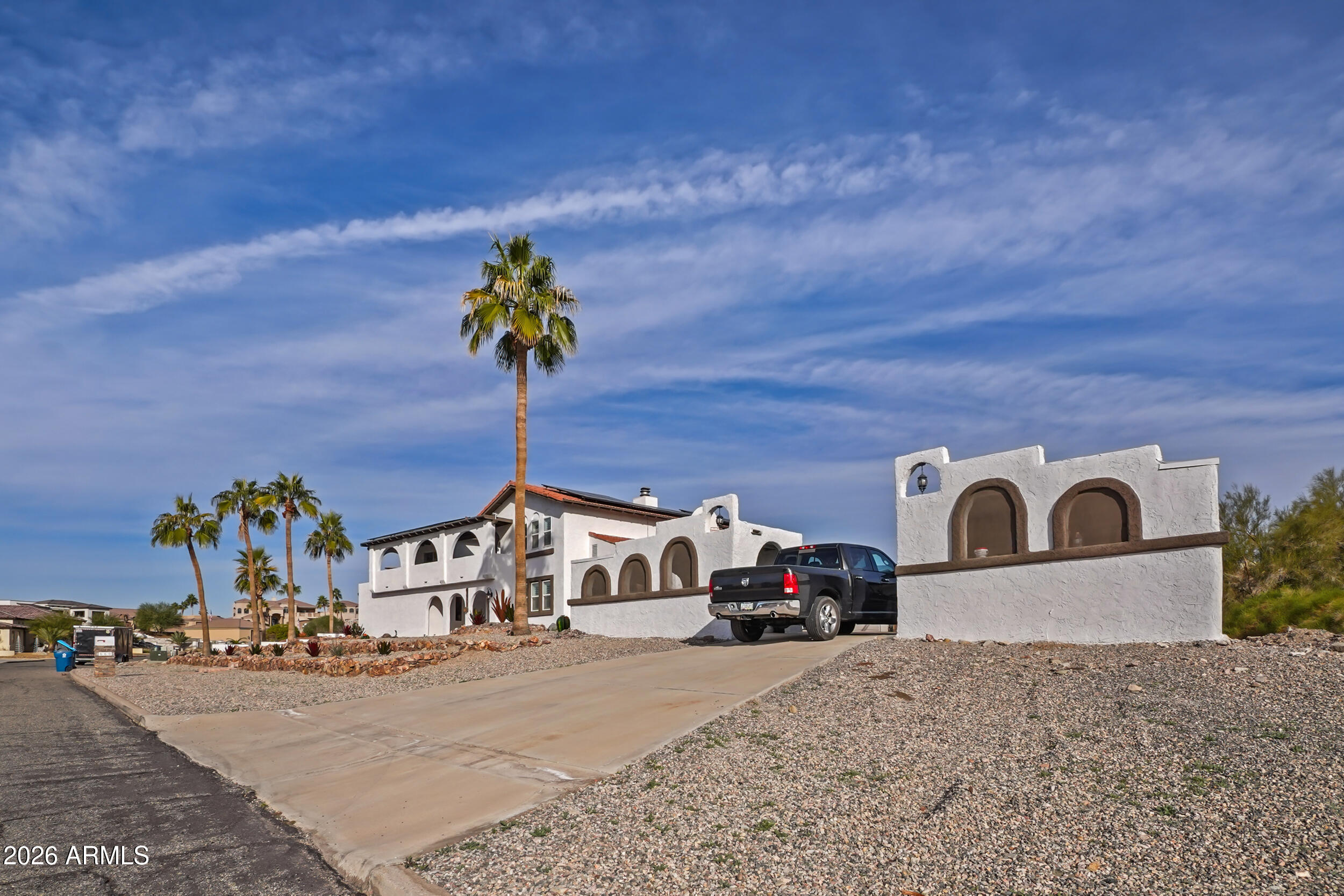 660 HAGEN Drive