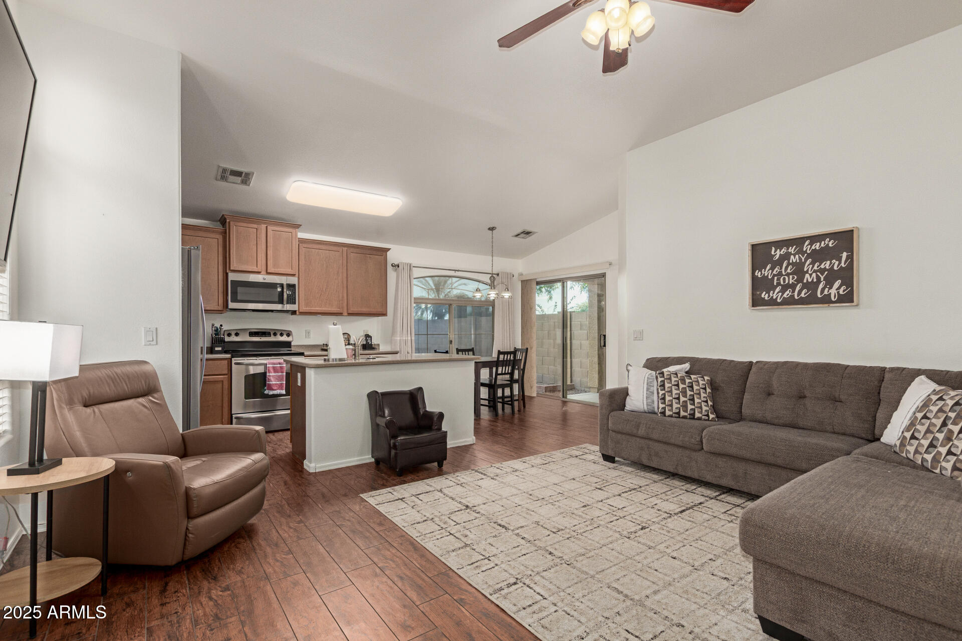 1350 S GREENFIELD Road 1152