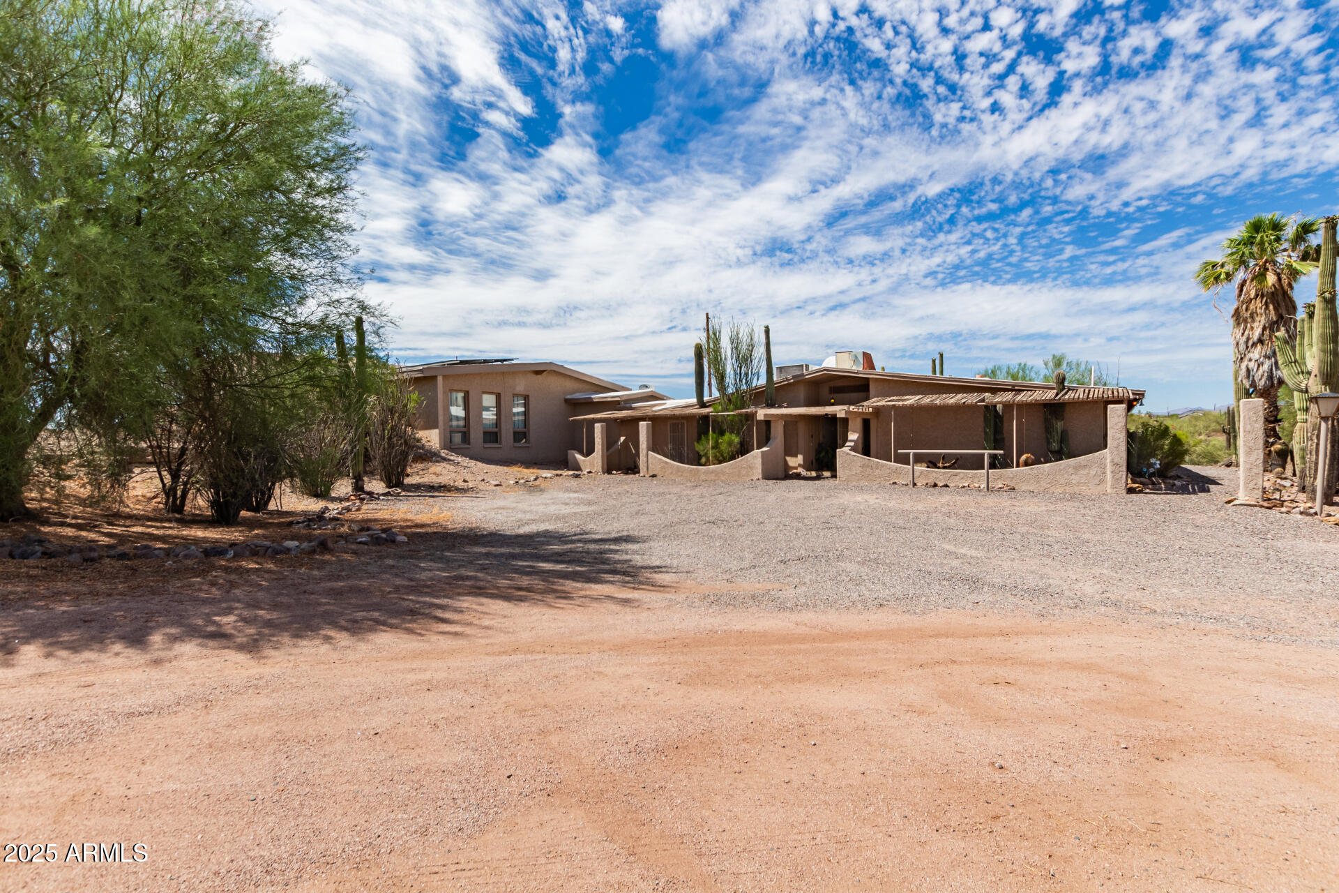 442 N MOUNTAIN VIEW Road