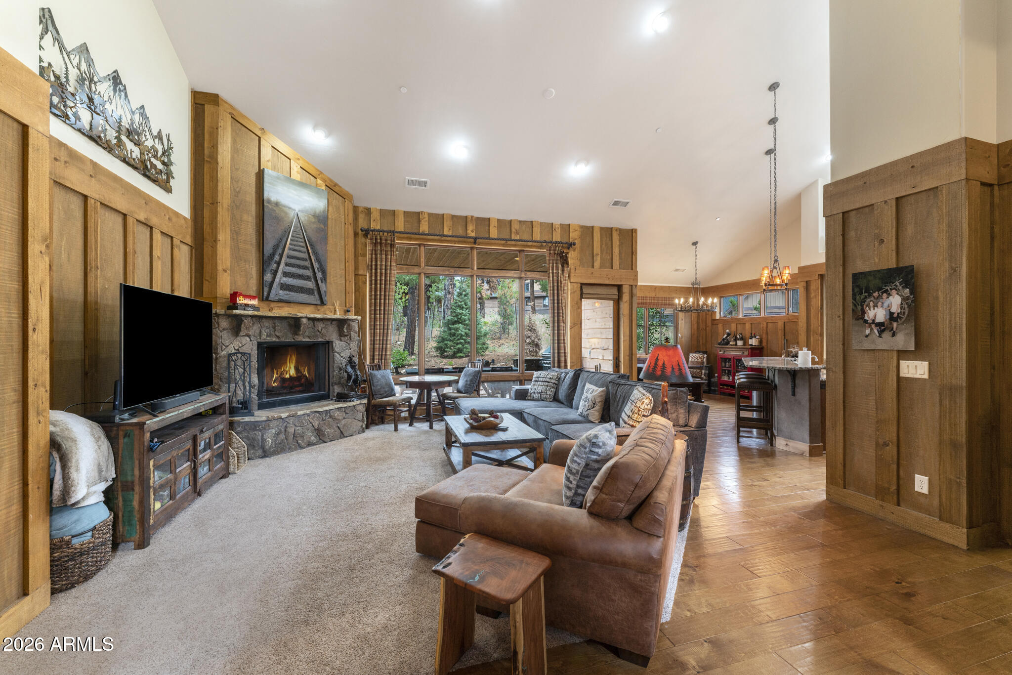 2618 S Bluebird Court