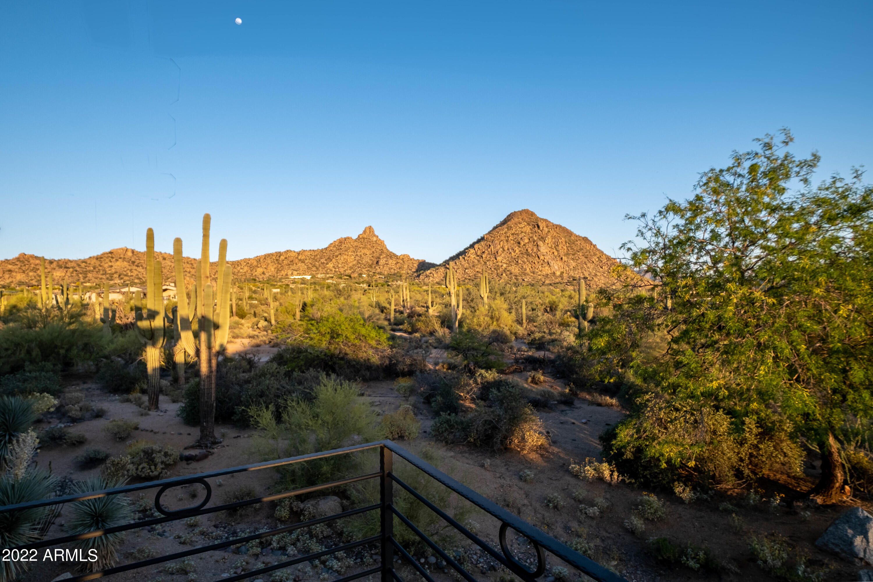 Desert Foothills - Residential