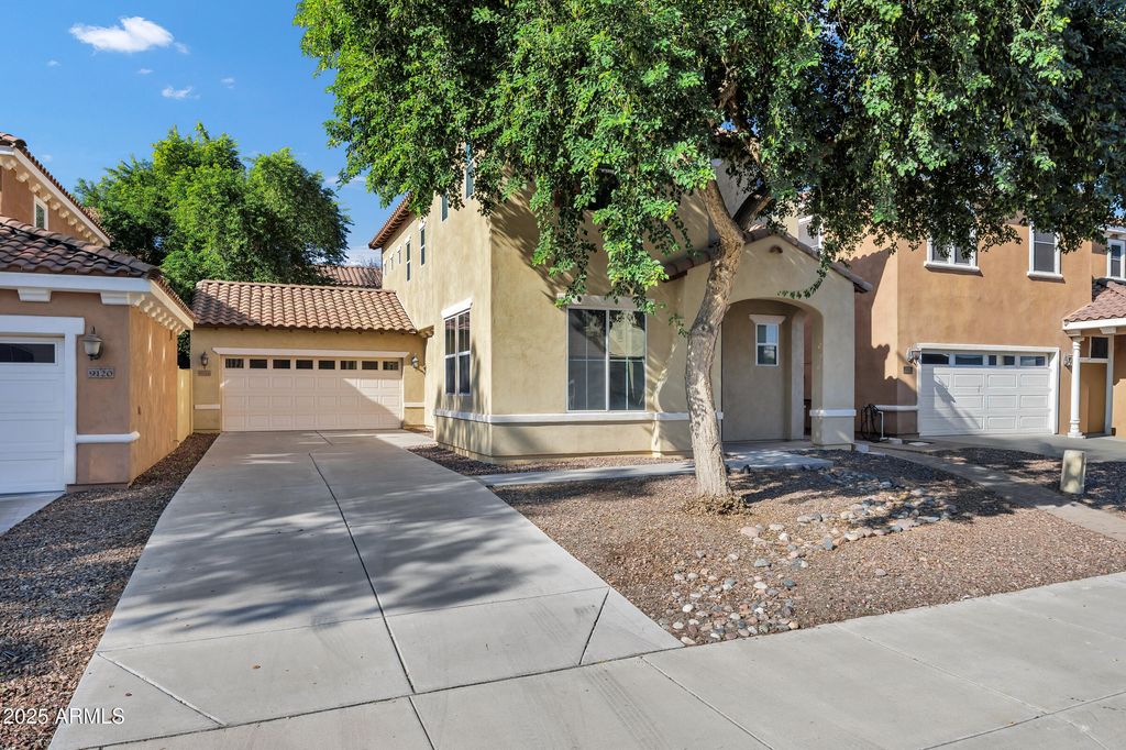 Photo of 9116 S Westfall Avenue, Tempe, AZ 85284 (MLS # 6950857)