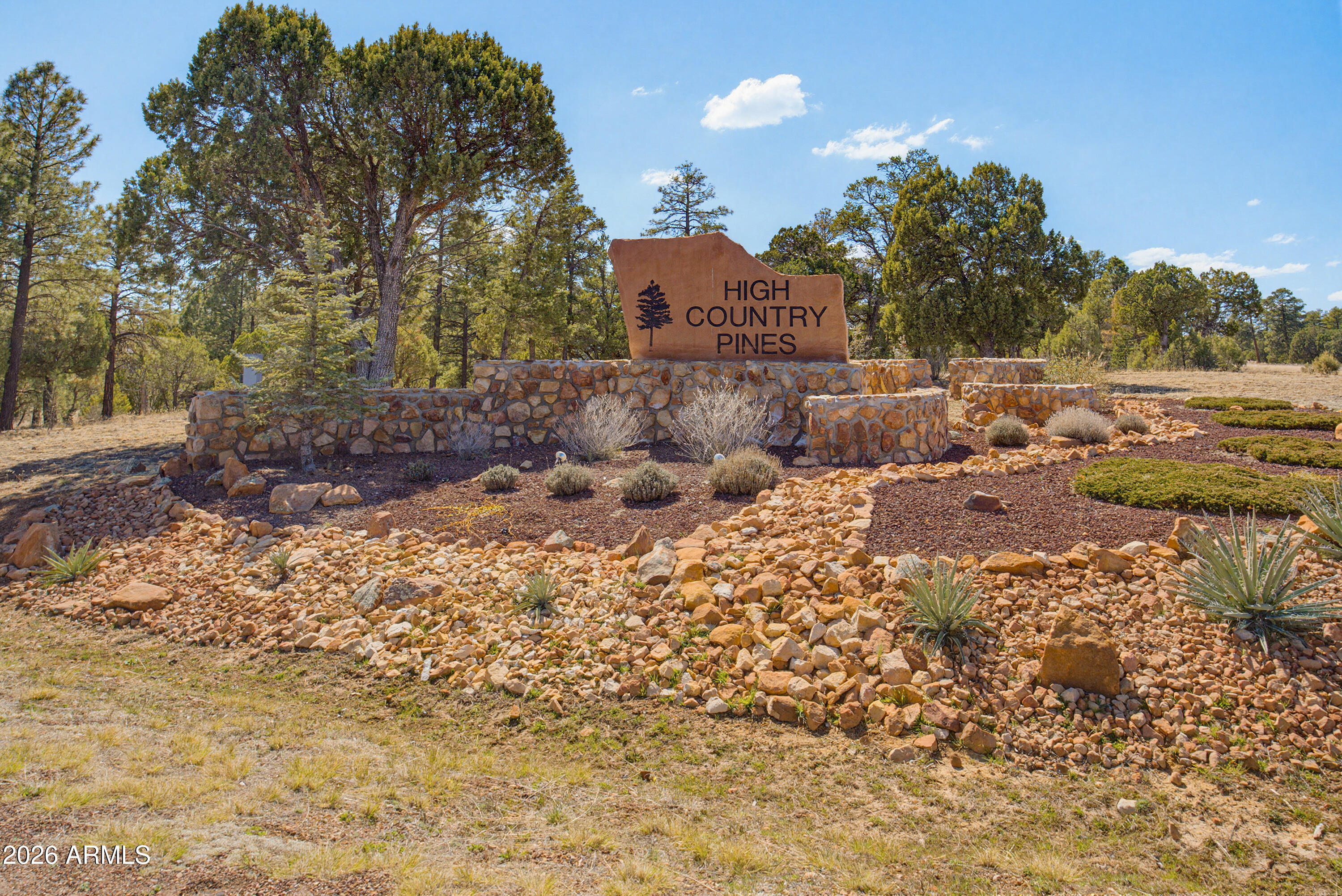 HIGH COUNTRY PINES 2 UNIT 1 - Residential