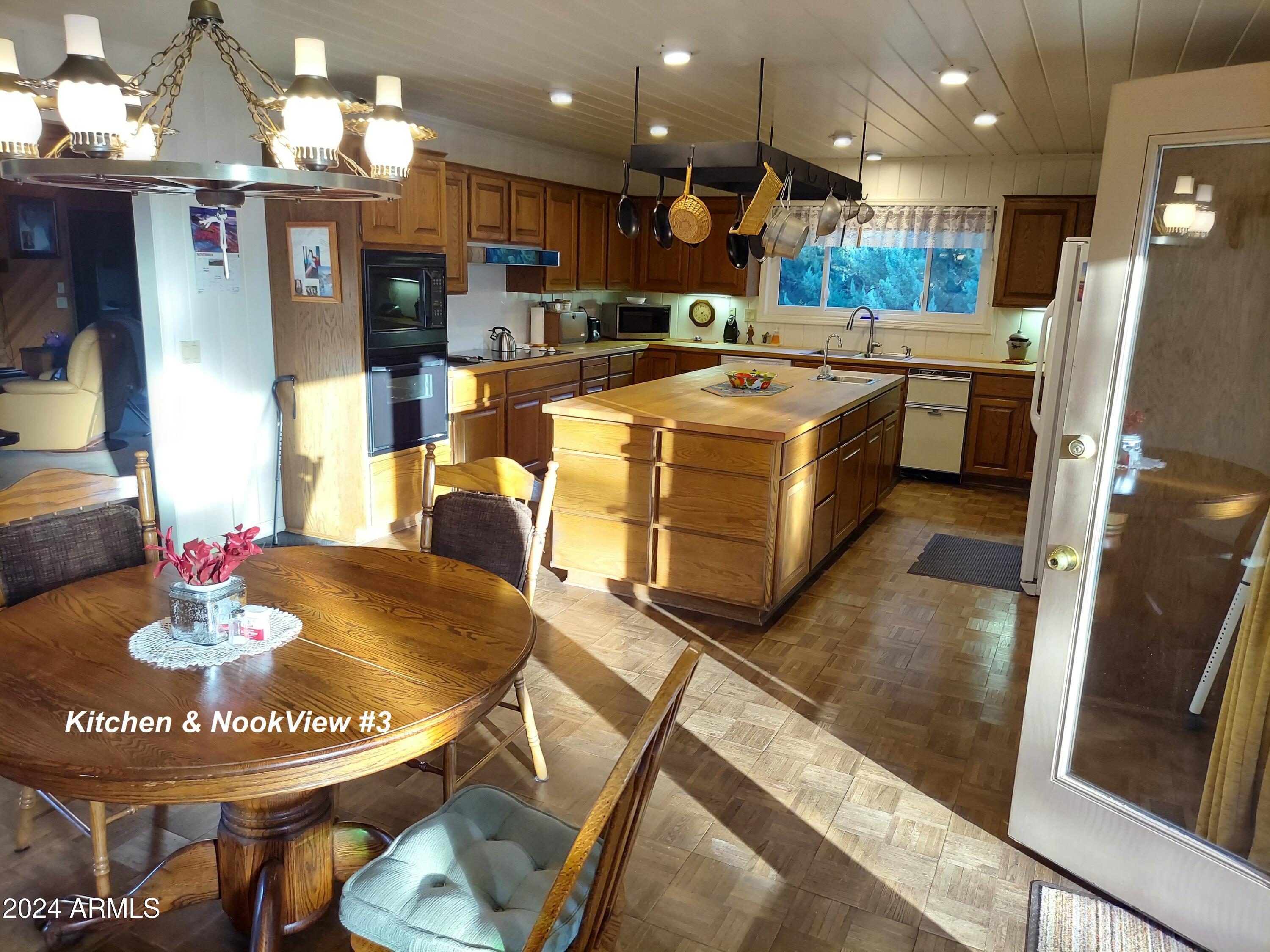 WILDWOOD ESTATES - Residential