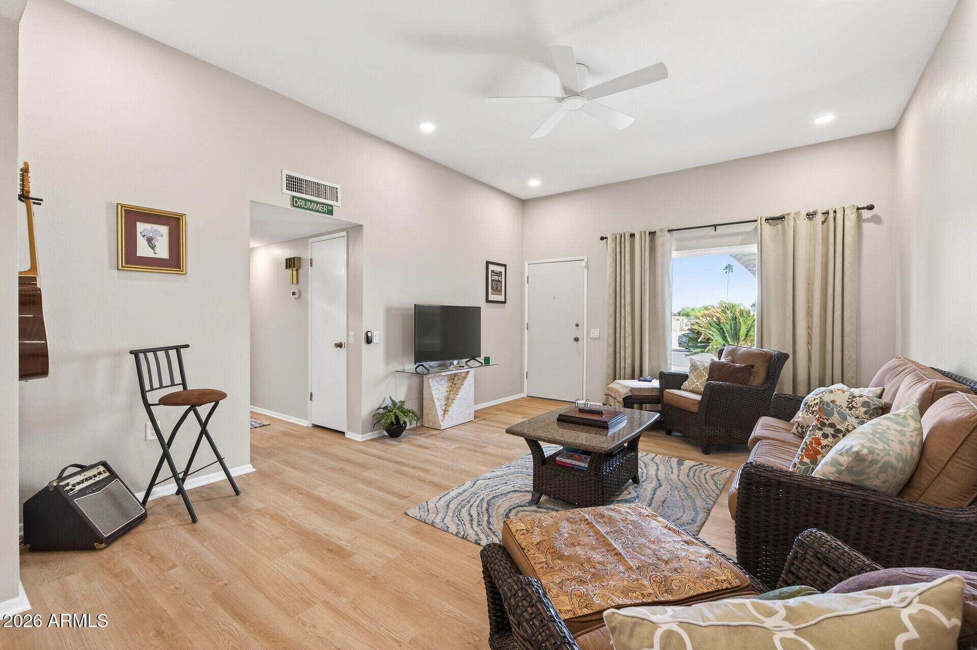 9240 W HIDDEN VALLEY Lane