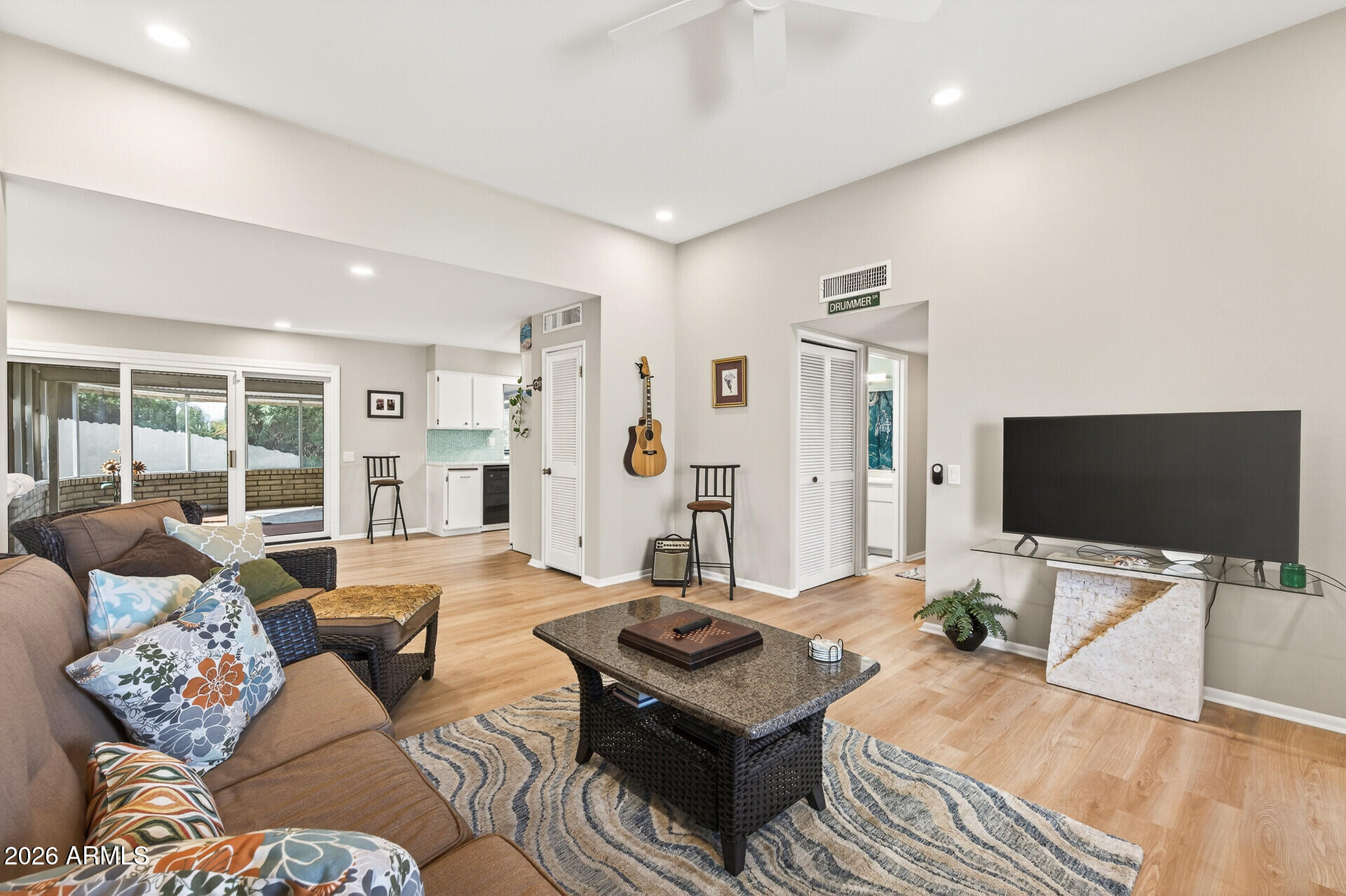 9240 W HIDDEN VALLEY Lane