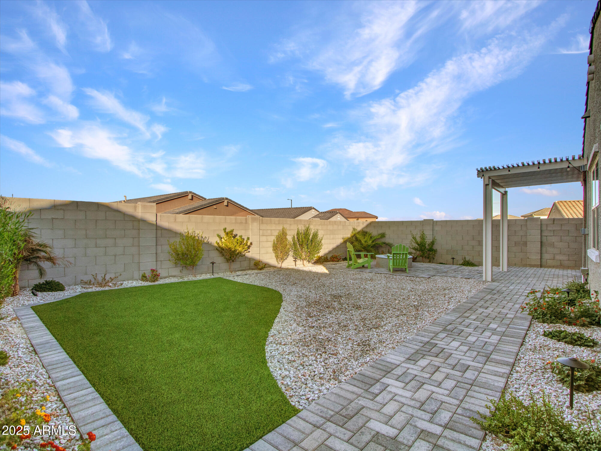 Litchfield Park, Arizona 85340, United States, 4 Bedrooms Bedrooms, ,3 BathroomsBathrooms,Residential,Active,232585