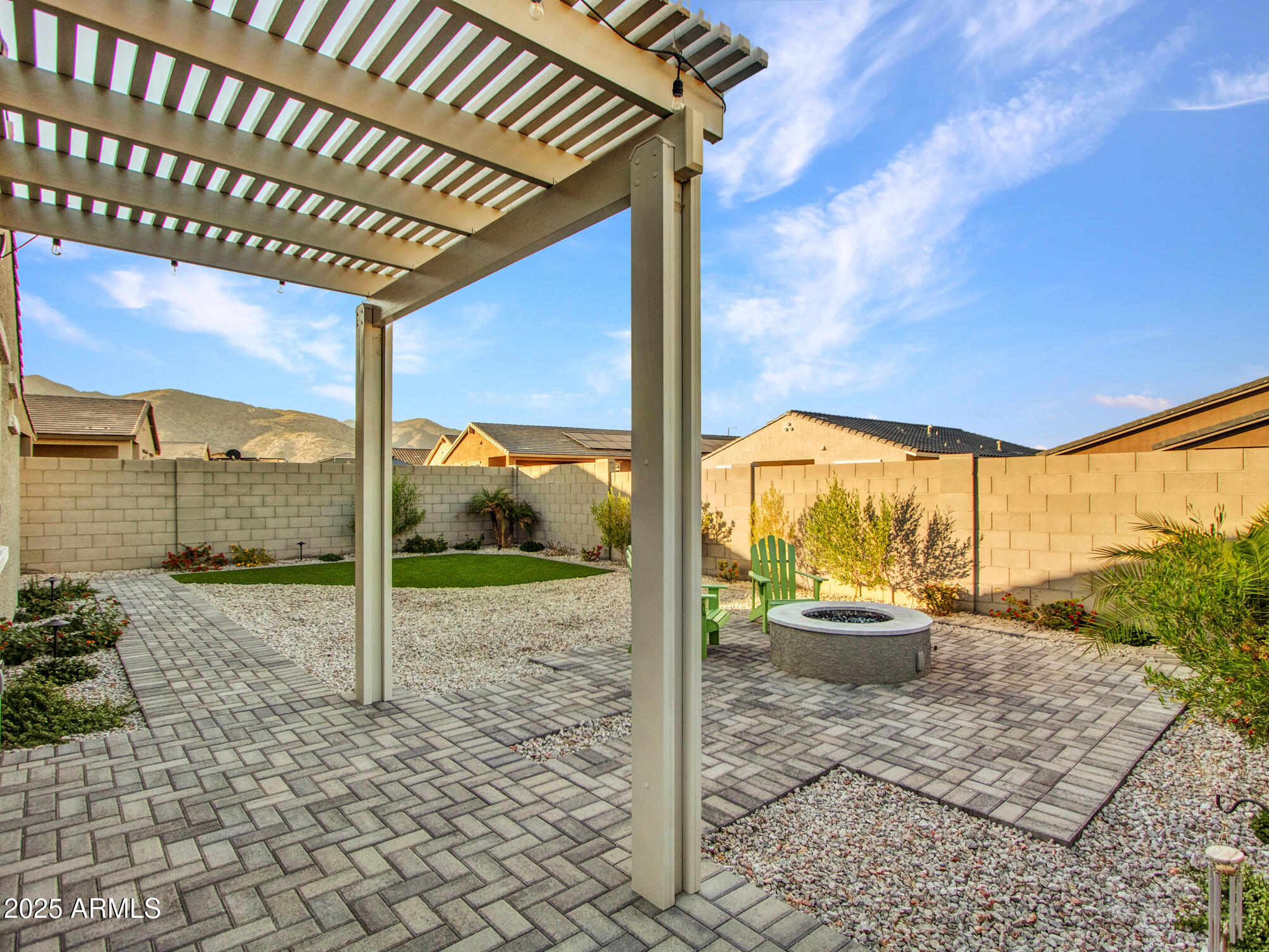 Litchfield Park, Arizona 85340, United States, 4 Bedrooms Bedrooms, ,3 BathroomsBathrooms,Residential,Active,232585