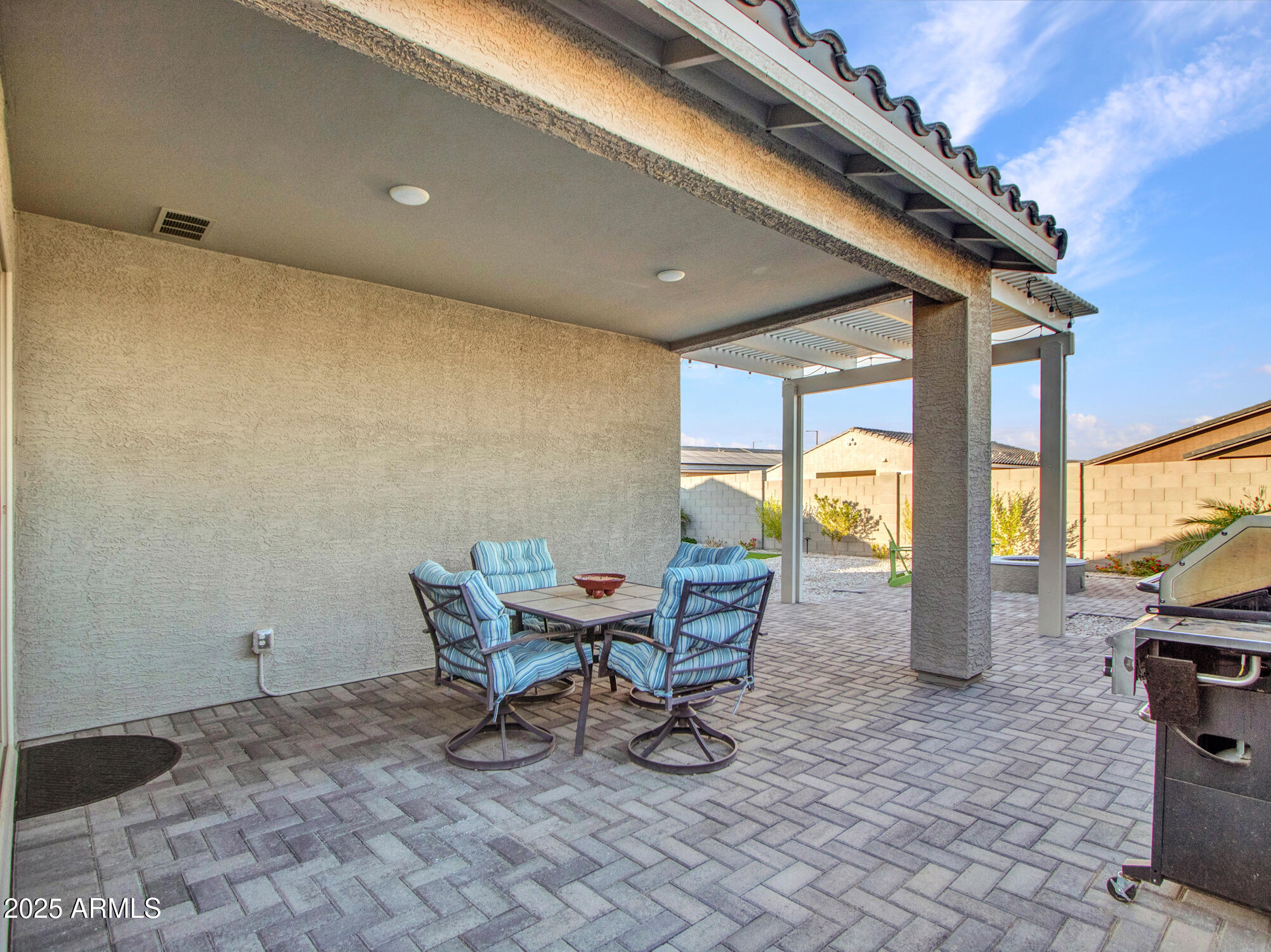 Litchfield Park, Arizona 85340, United States, 4 Bedrooms Bedrooms, ,3 BathroomsBathrooms,Residential,Active,232585