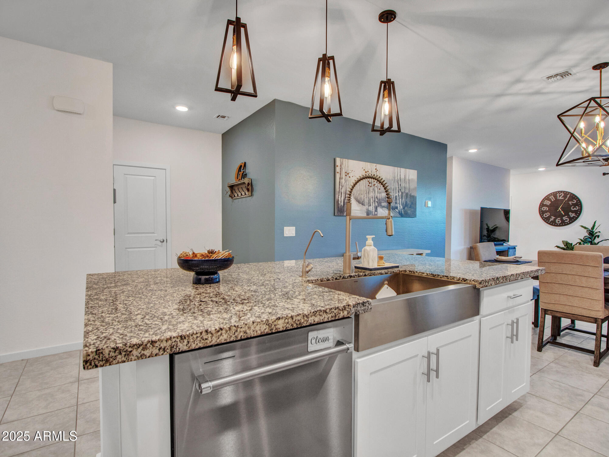 19916 W BADGETT Lane