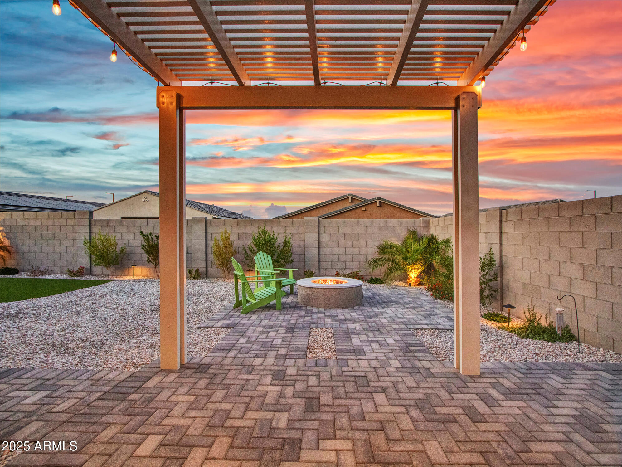 Litchfield Park, Arizona 85340, United States, 4 Bedrooms Bedrooms, ,3 BathroomsBathrooms,Residential,Active,232585