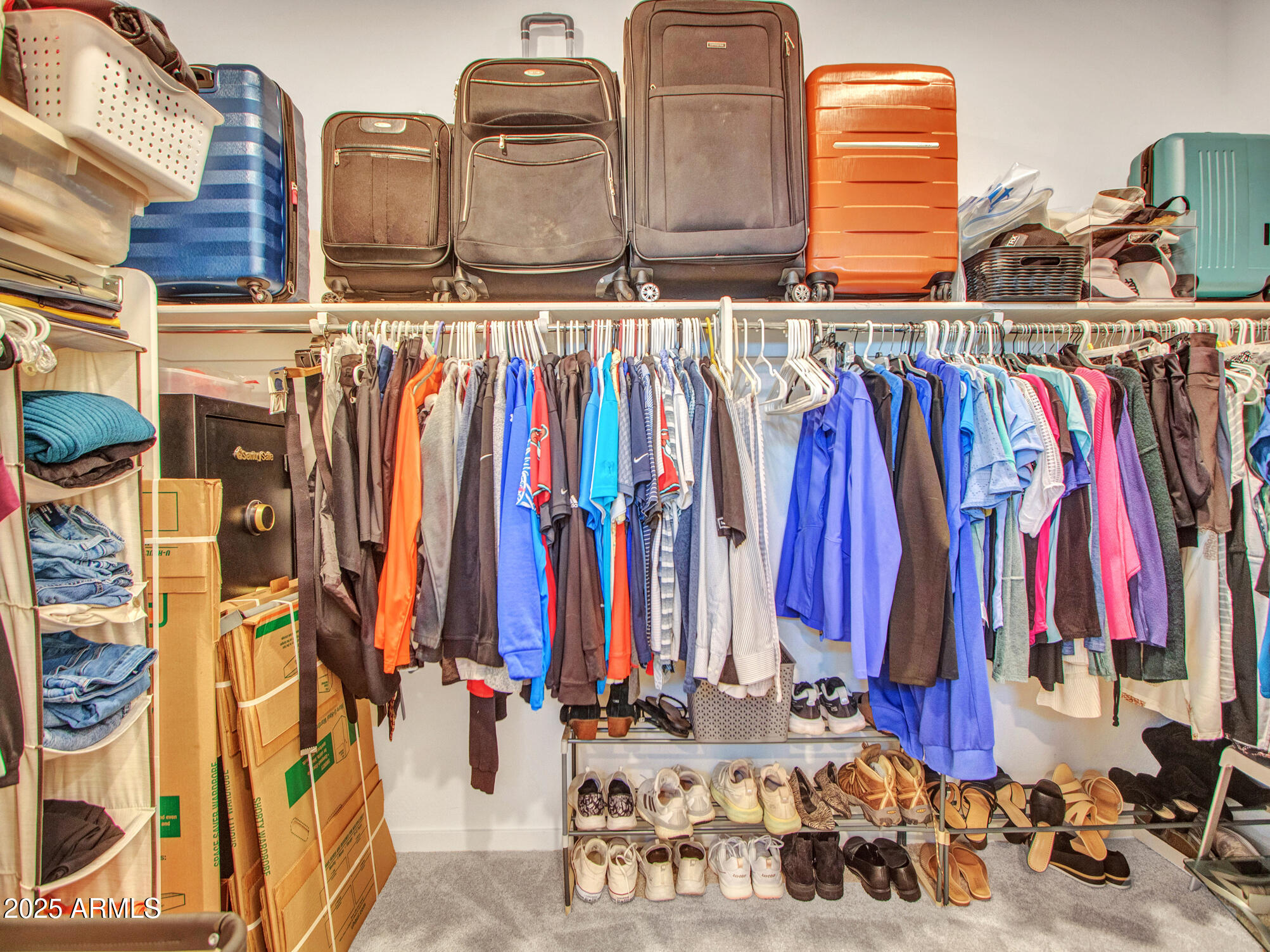 Litchfield Park, Arizona 85340, United States, 4 Bedrooms Bedrooms, ,3 BathroomsBathrooms,Residential,Active,232585