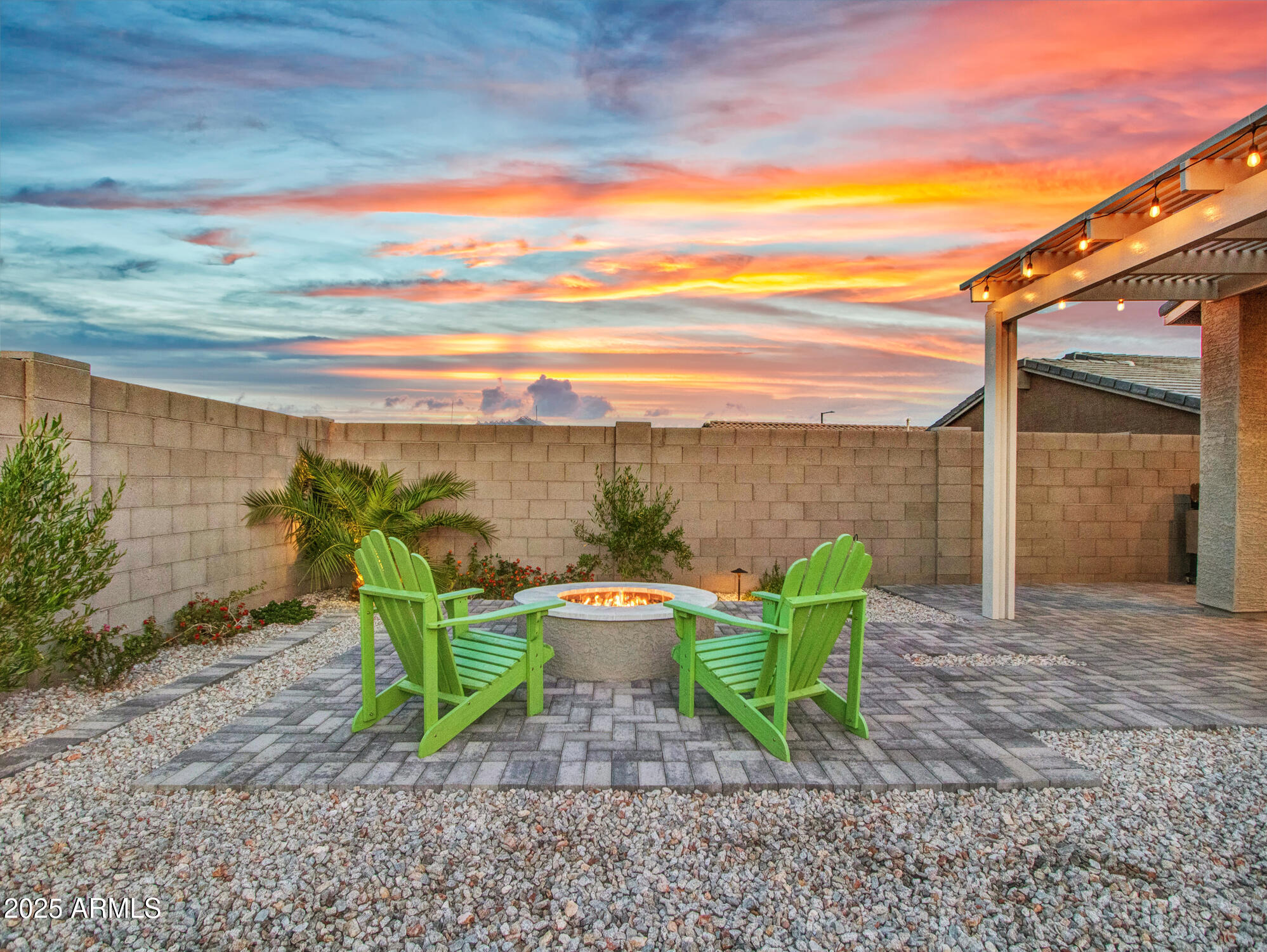 Litchfield Park, Arizona 85340, United States, 4 Bedrooms Bedrooms, ,3 BathroomsBathrooms,Residential,Active,232585