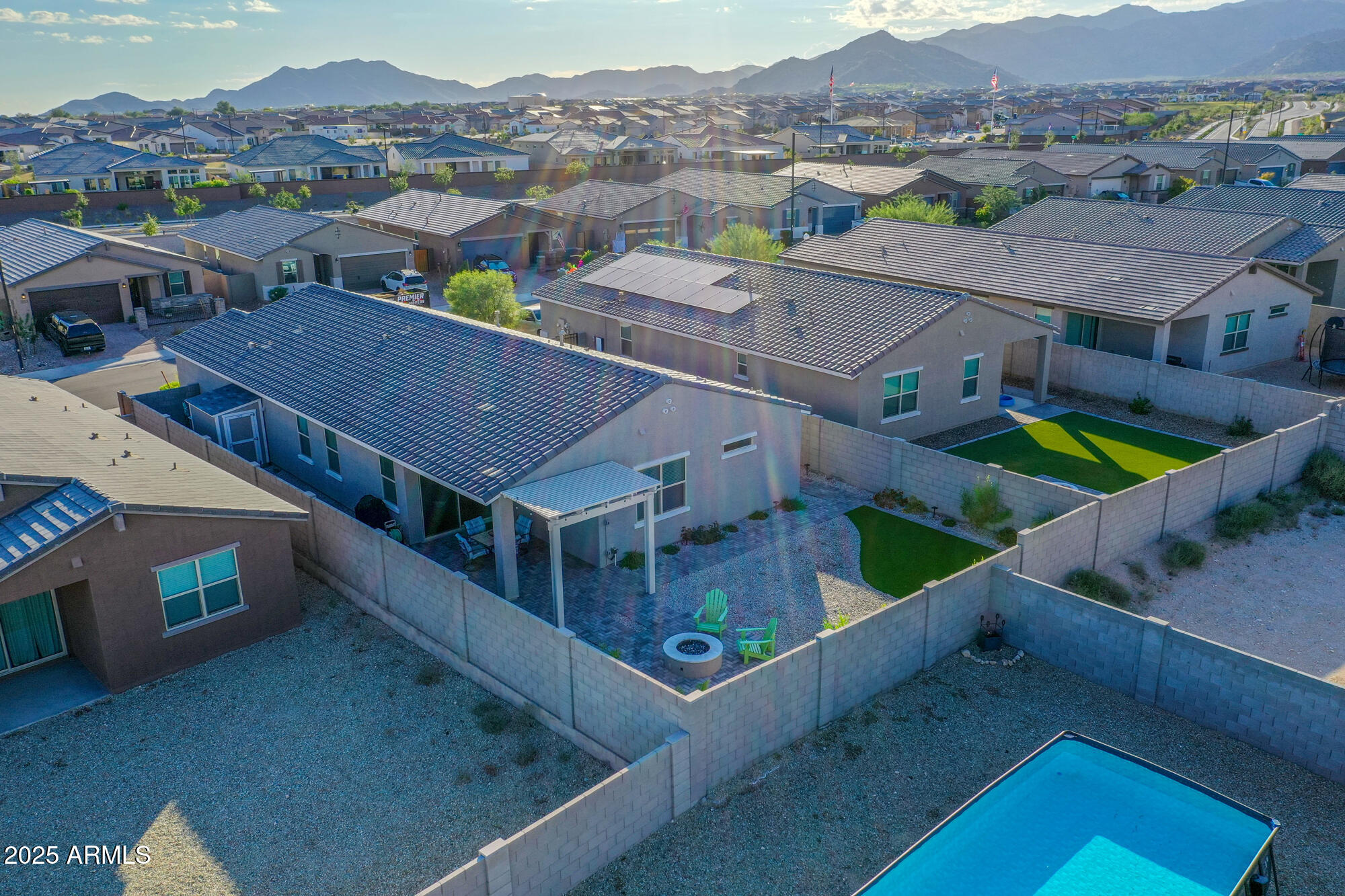 Litchfield Park, Arizona 85340, United States, 4 Bedrooms Bedrooms, ,3 BathroomsBathrooms,Residential,Active,232585