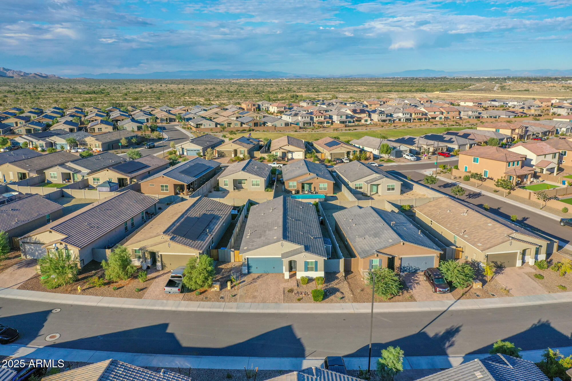 Litchfield Park, Arizona 85340, United States, 4 Bedrooms Bedrooms, ,3 BathroomsBathrooms,Residential,Active,232585