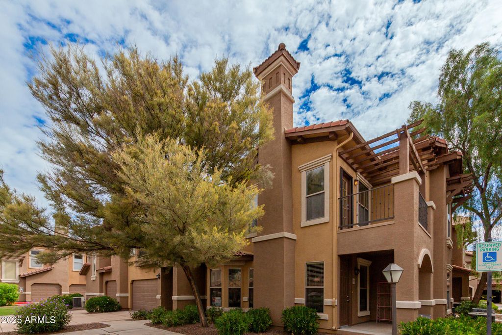 Photo of 14250 W Wigwam Boulevard #2121, Litchfield Park, AZ 85340 (MLS # 6913591)