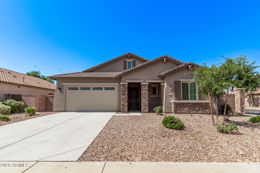 Photo of 43959 W Stonecreek Road, Maricopa, AZ 85139 (MLS # 6996221)