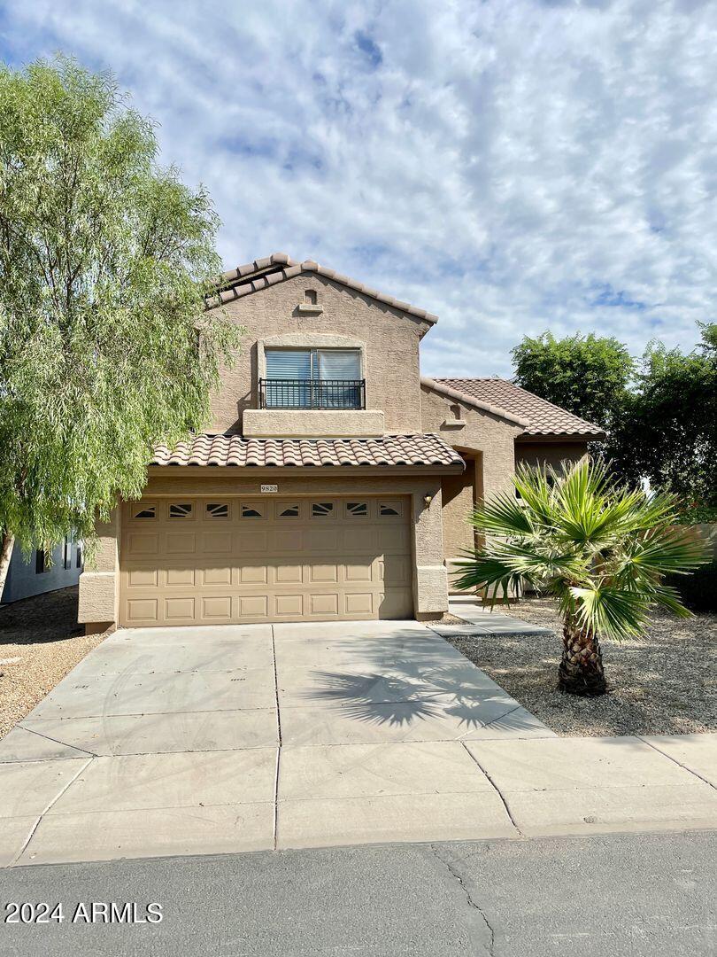 9820 W PIONEER Street