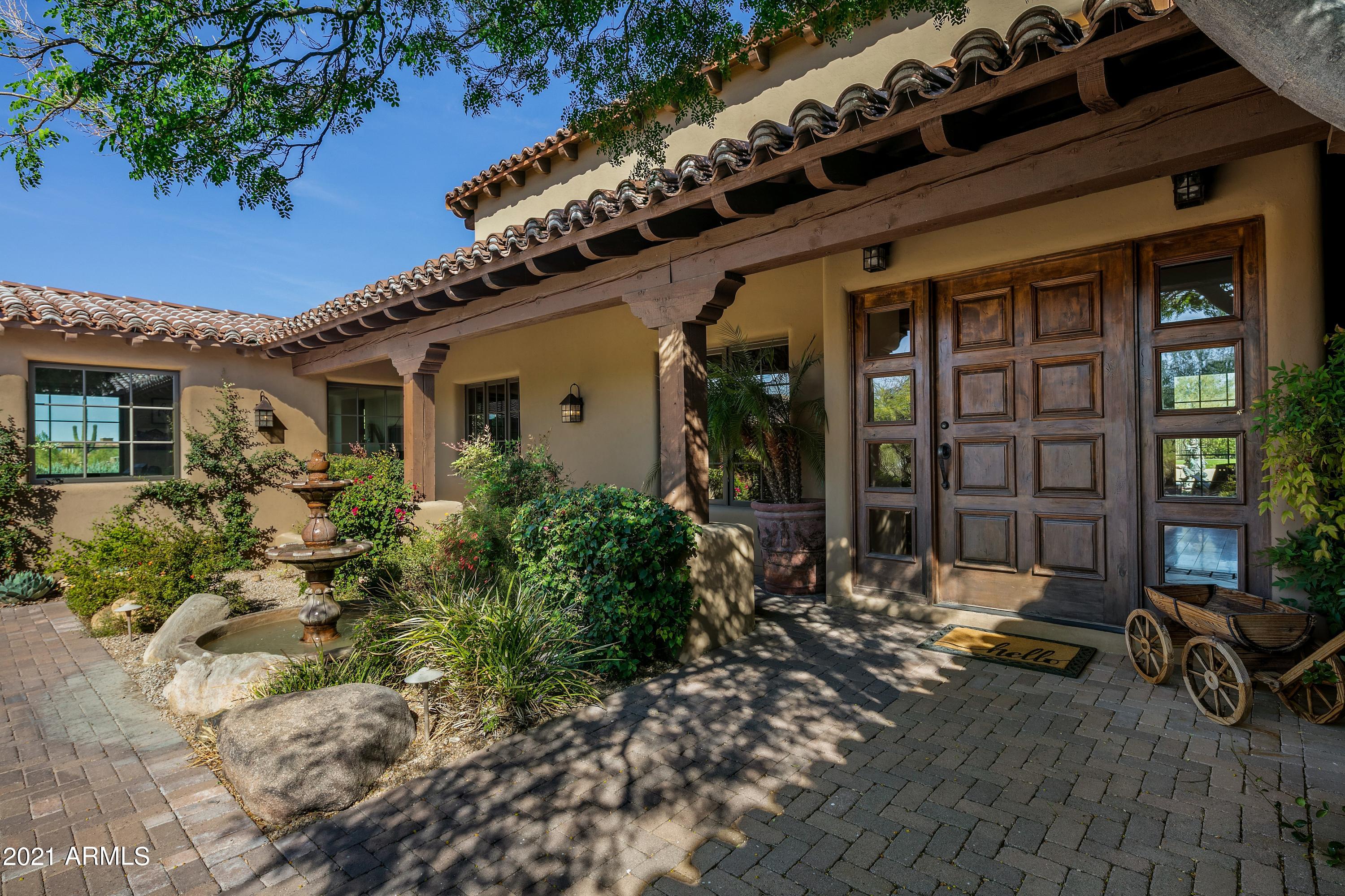 WHISPER ROCK UNIT 1 - Residential