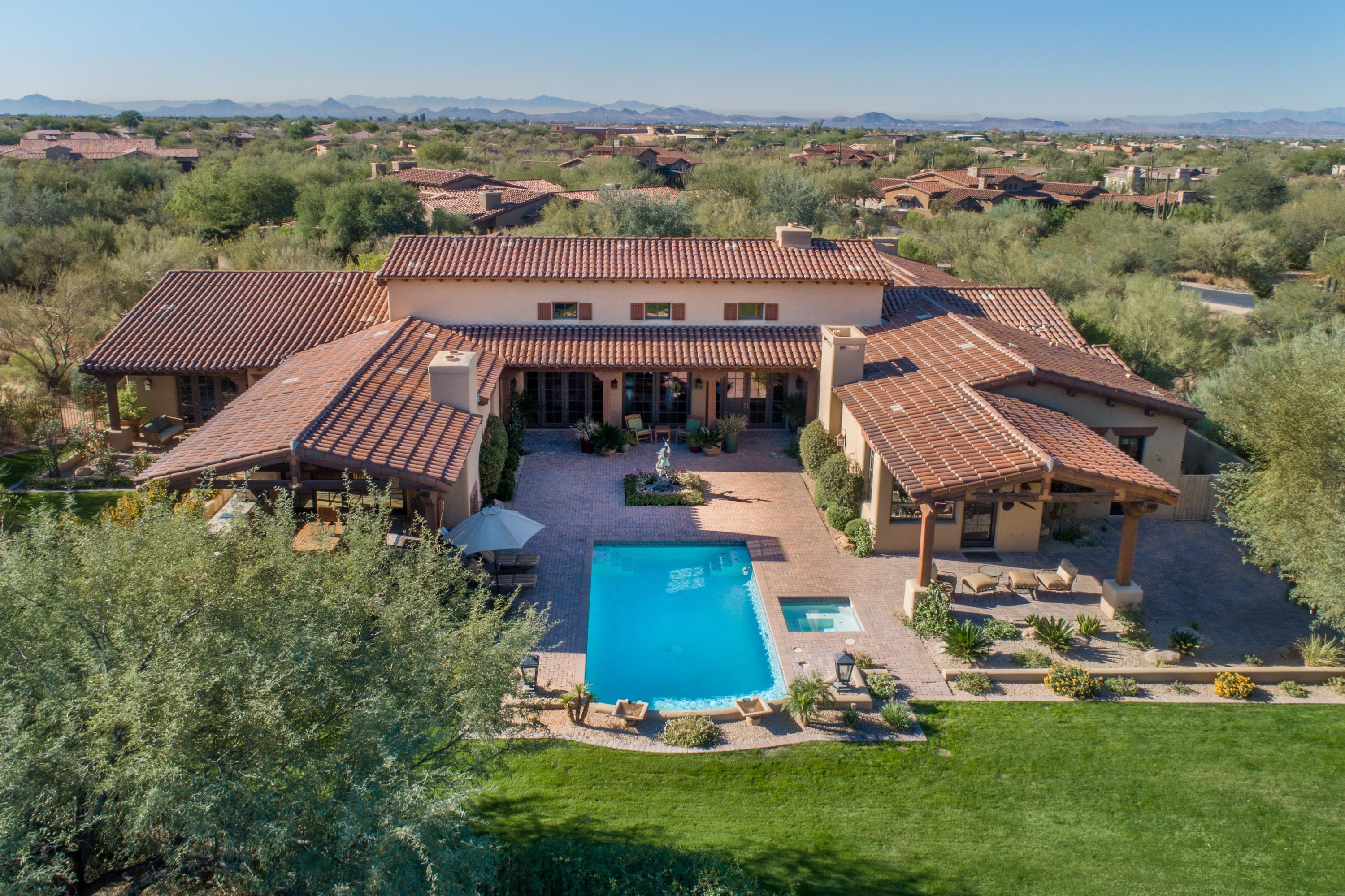 WHISPER ROCK UNIT 1 - Residential
