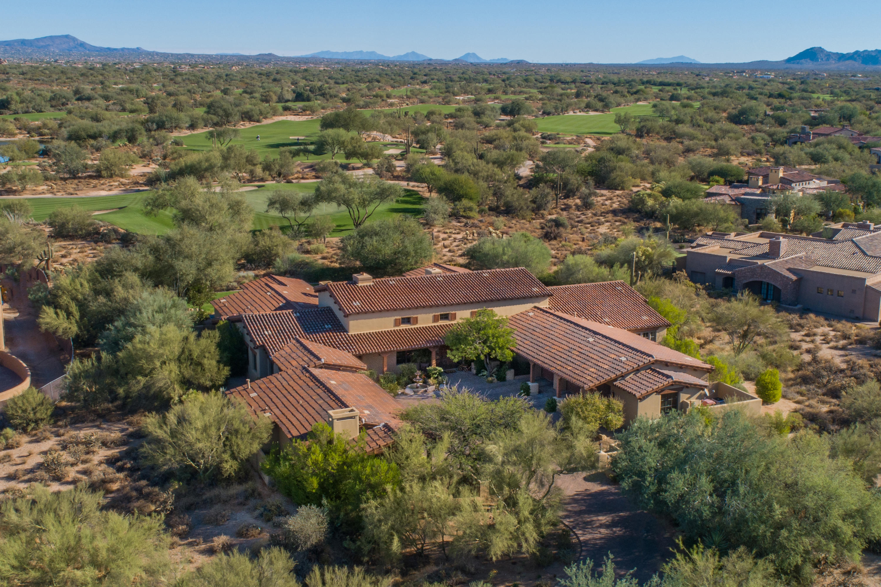 WHISPER ROCK UNIT 1 - Residential