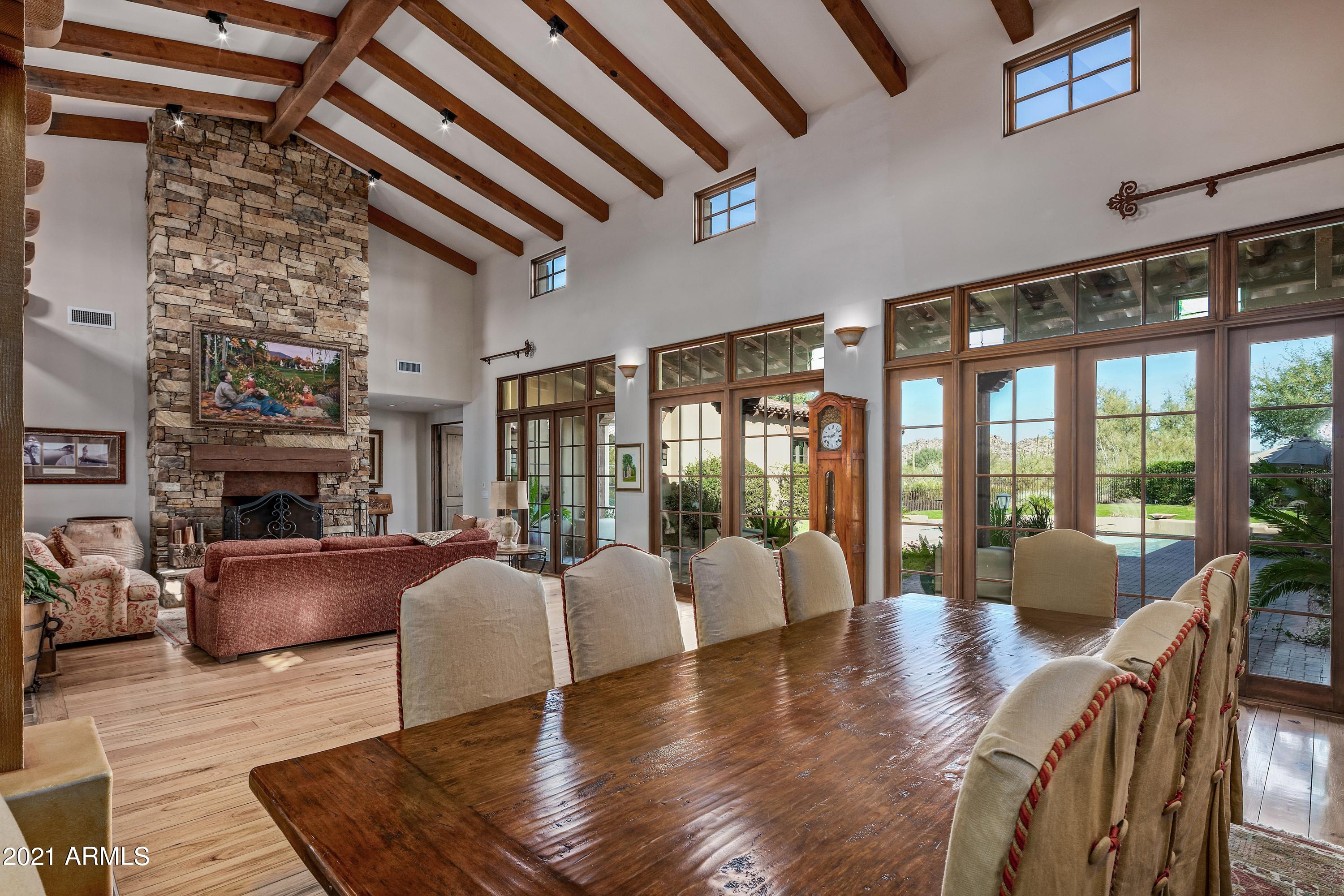 WHISPER ROCK UNIT 1 - Residential