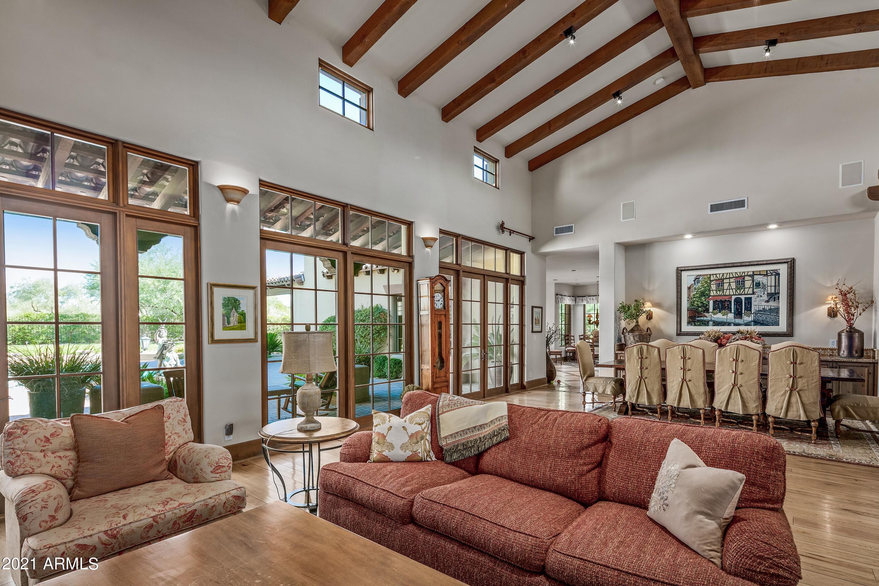 WHISPER ROCK UNIT 1 - Residential