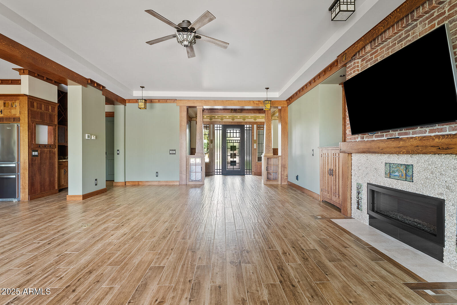 3123 E CAT BALUE Drive
