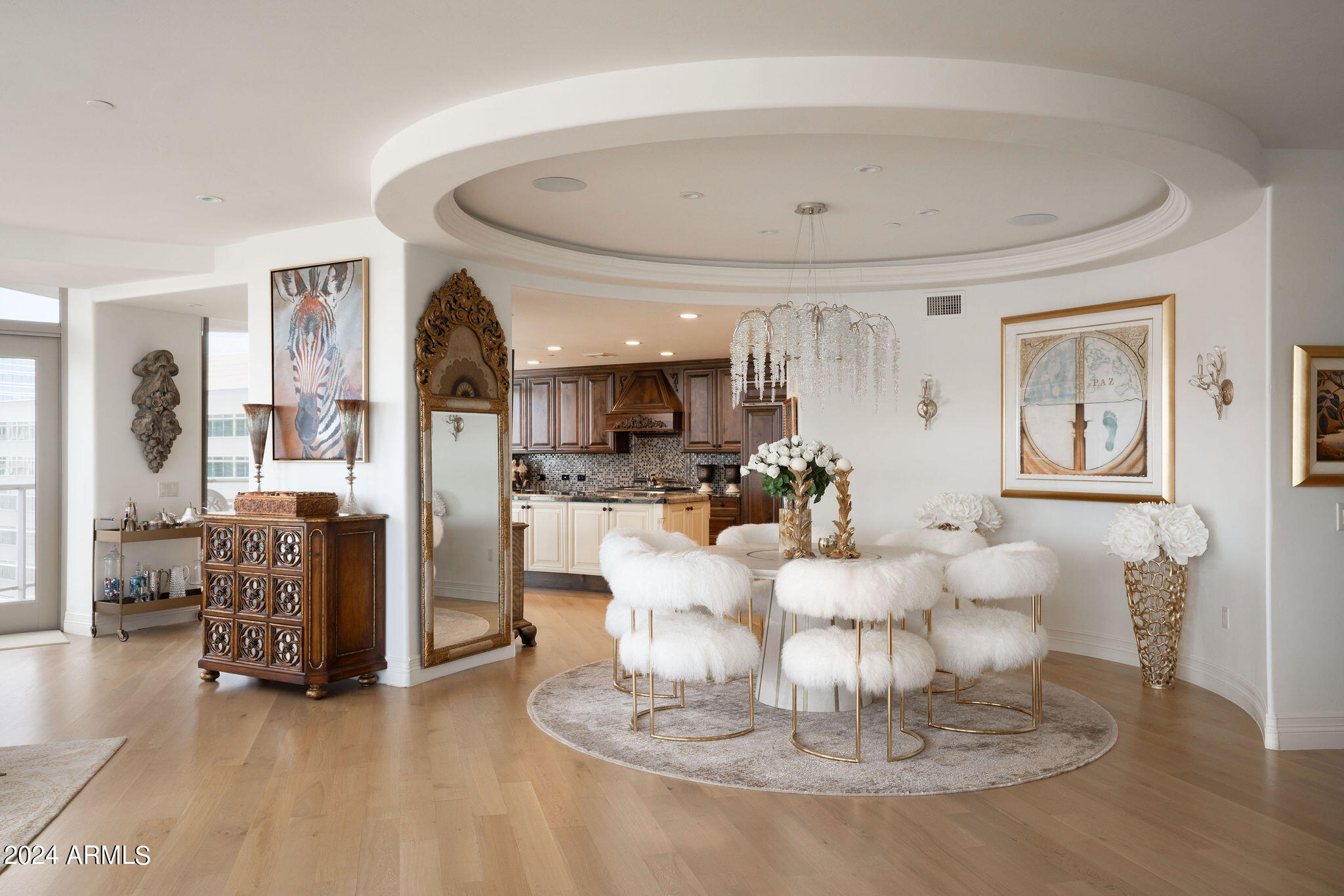 2402 E ESPLANADE Lane 902