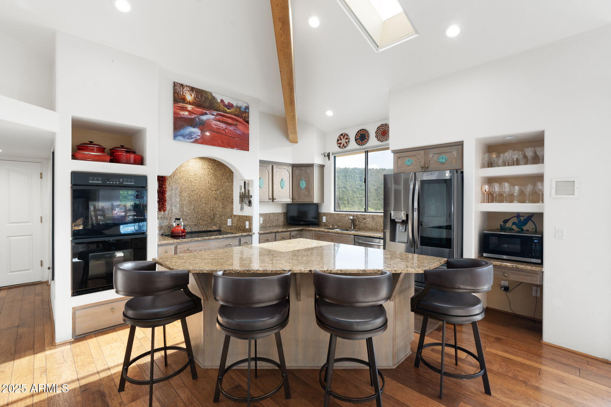 70 SYCAMORE CANYON Road