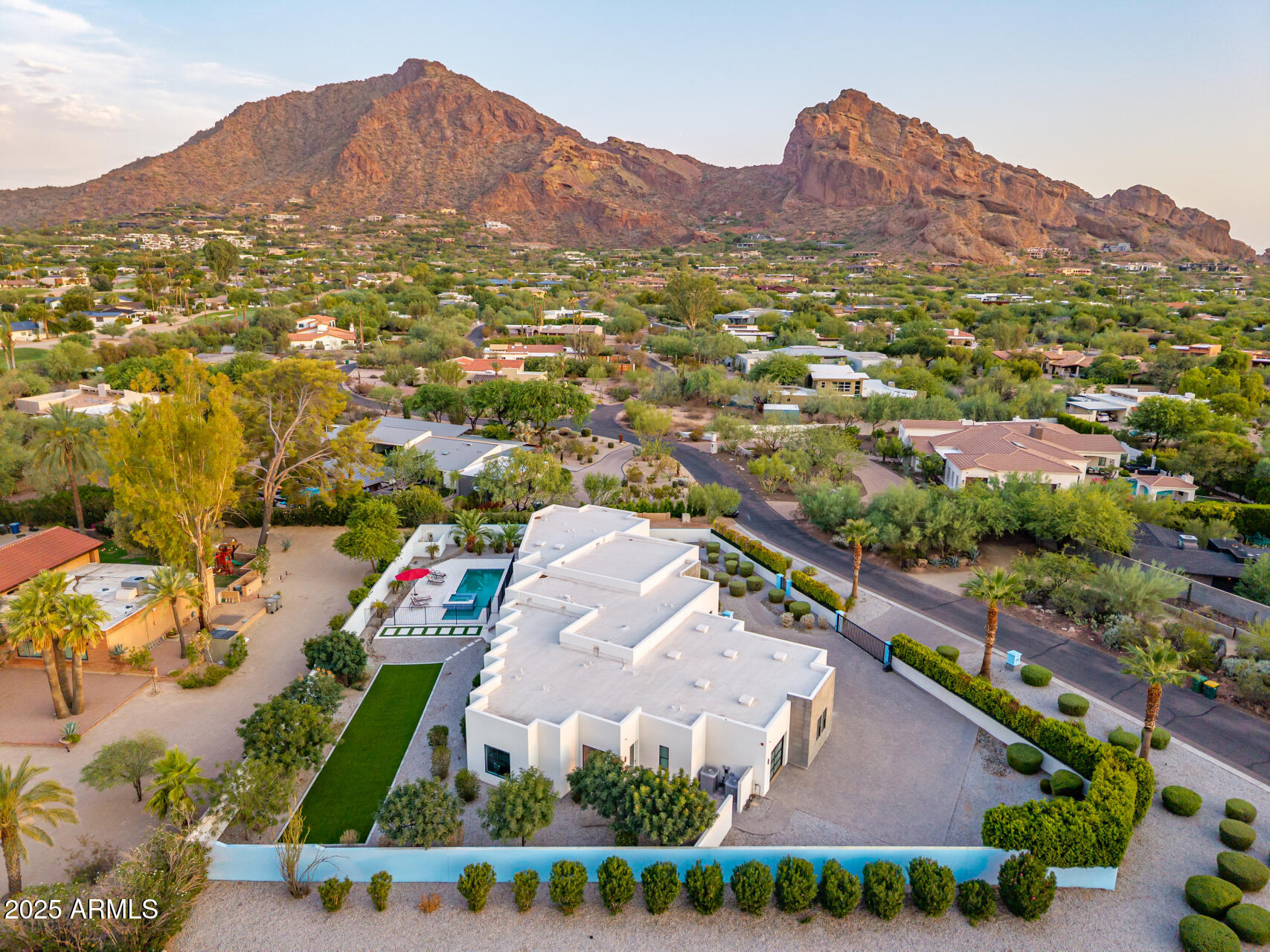 6321 N CAMELBACK MANOR Drive