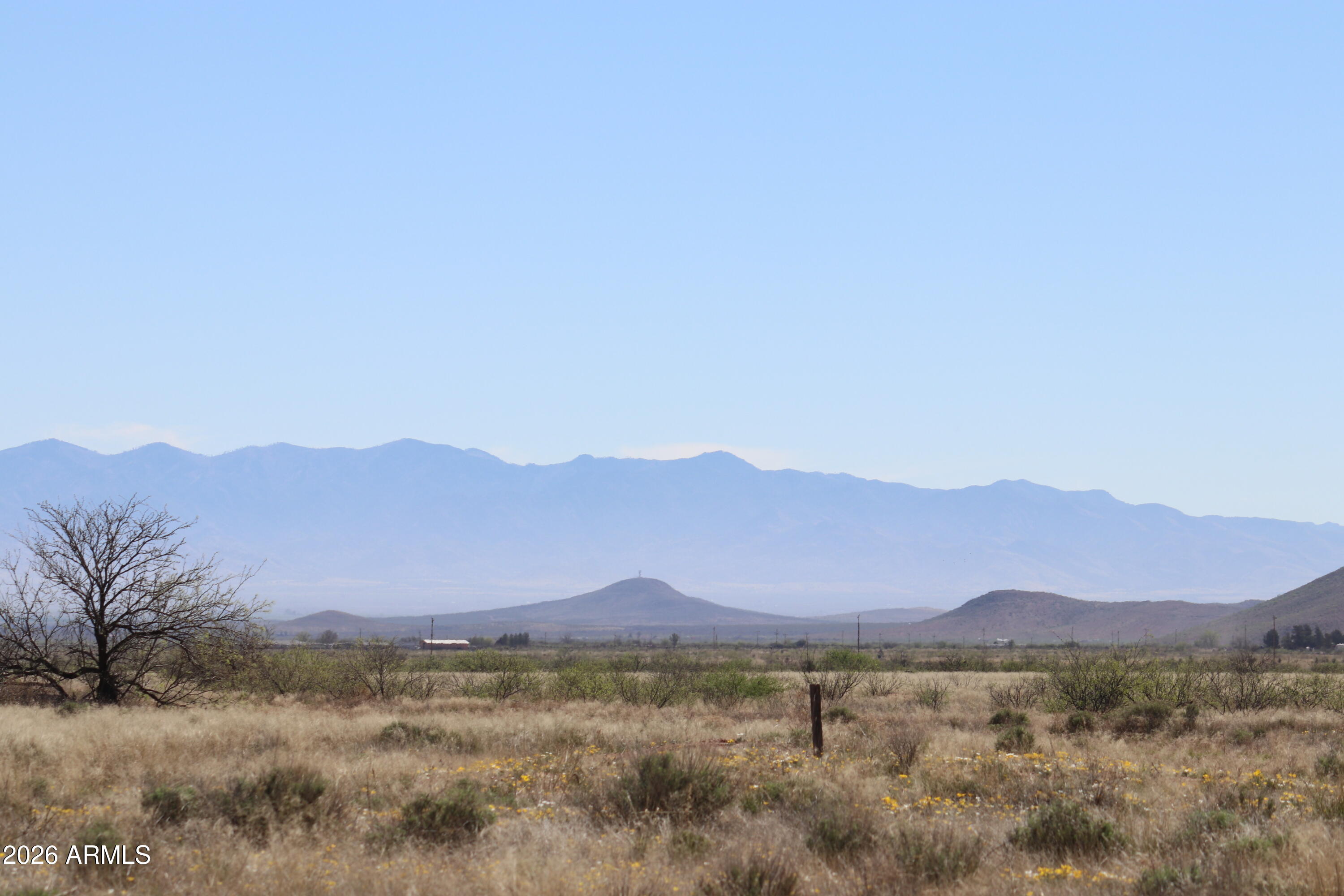 TBD W Treasure Road W 116-19-256