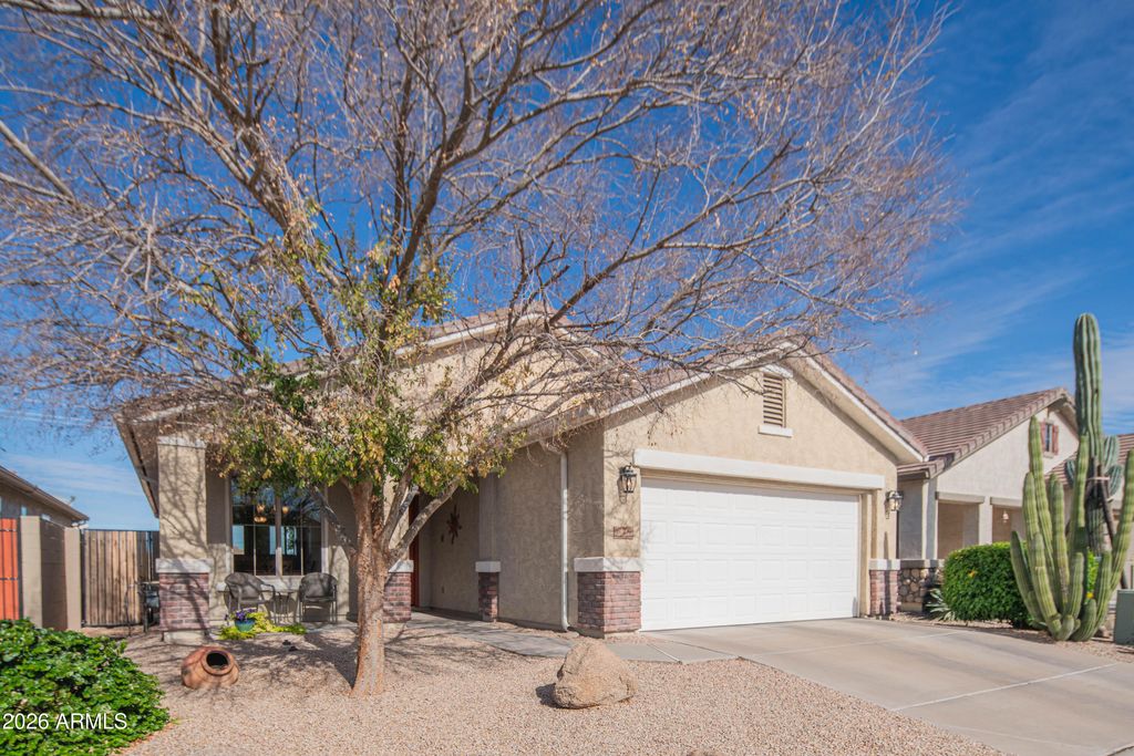 Photo of 676 W Twin Peaks Parkway, San Tan Valley, AZ 85143 (MLS # 6990705)