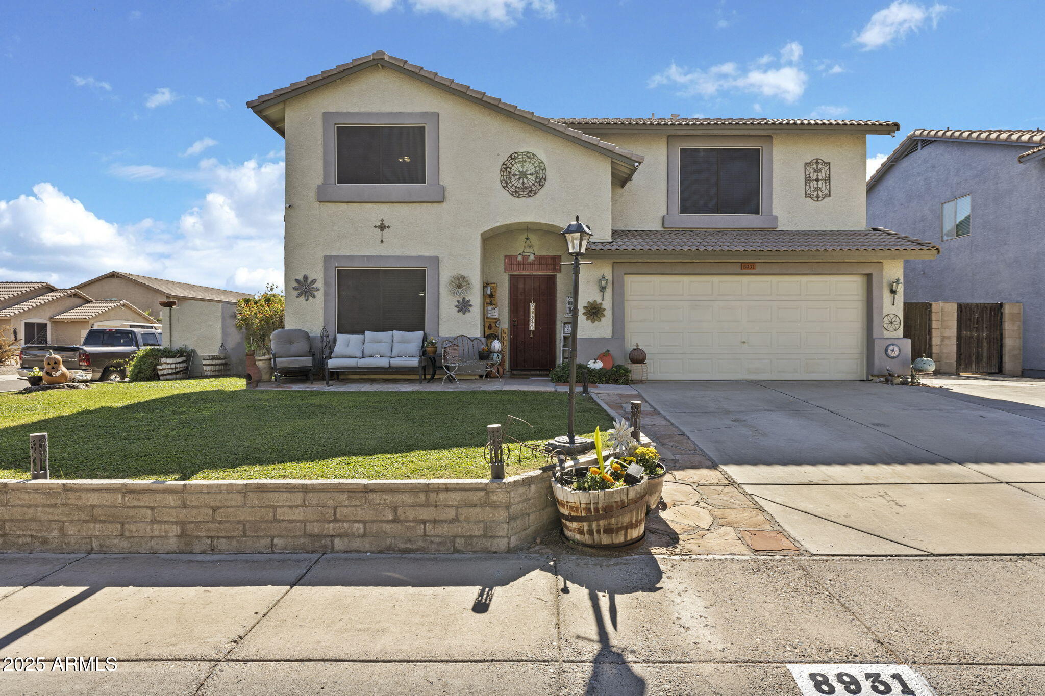 8931 W VILLA RITA Drive