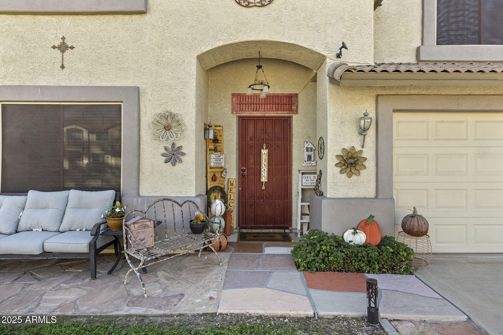 8931 W VILLA RITA Drive