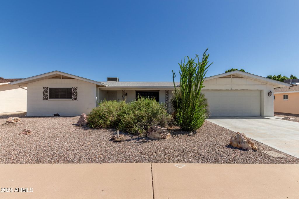 Photo of 243 N 61st Place, Mesa, AZ 85205 (MLS # 6930578)