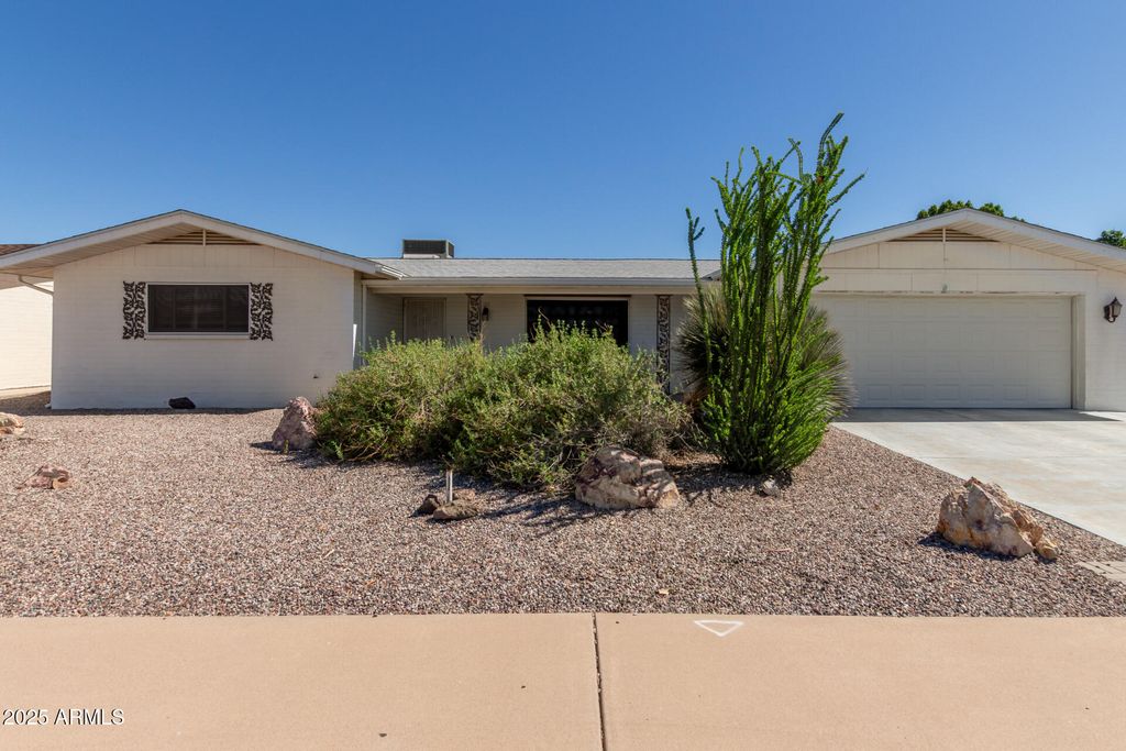 Photo of 243 N 61st Place, Mesa, AZ 85205 (MLS # 6930578)