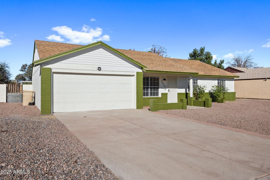 Photo of 7026 W Jenan Drive, Peoria, AZ 85345 (MLS # 6958292)