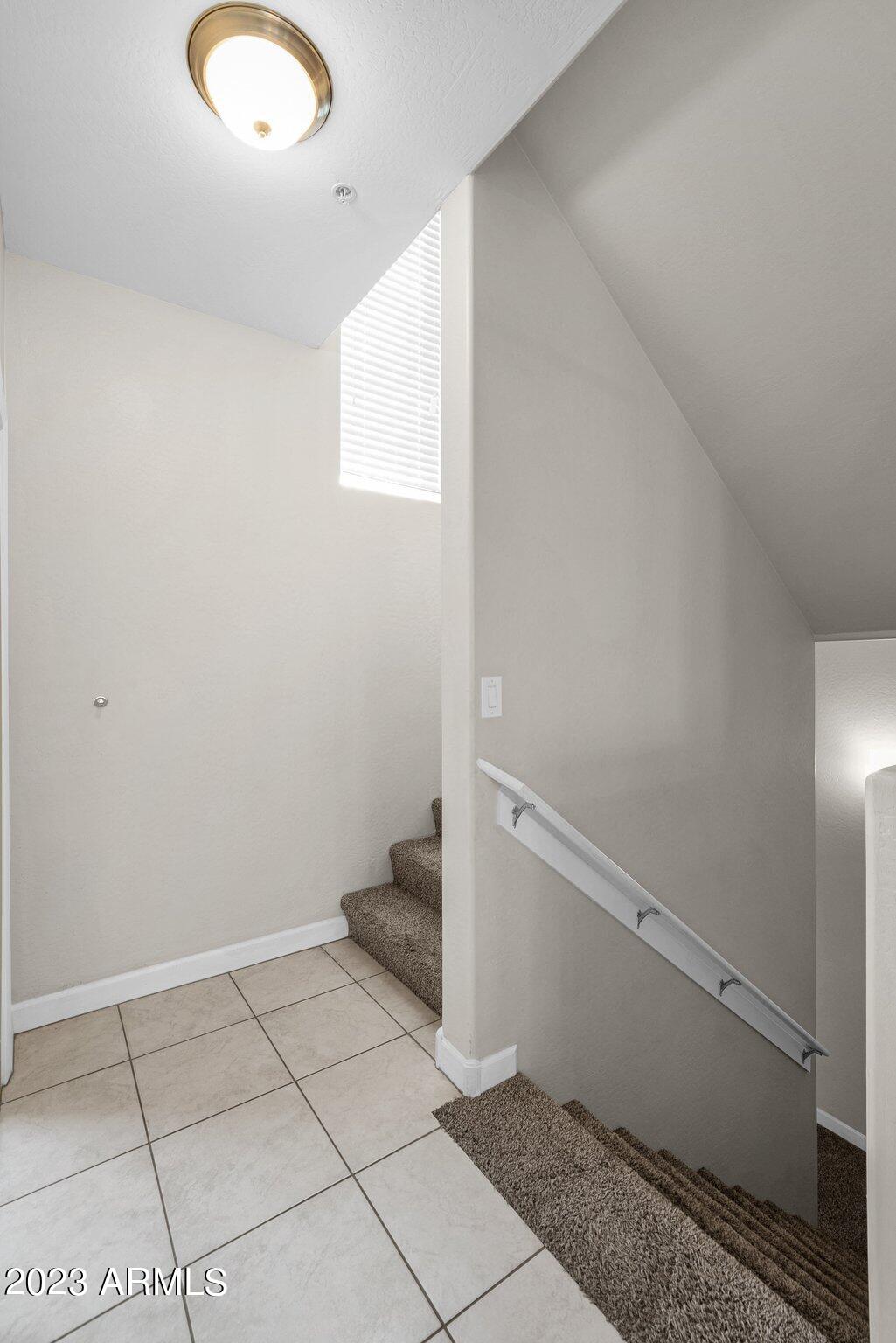 240 W JUNIPER Avenue 1047