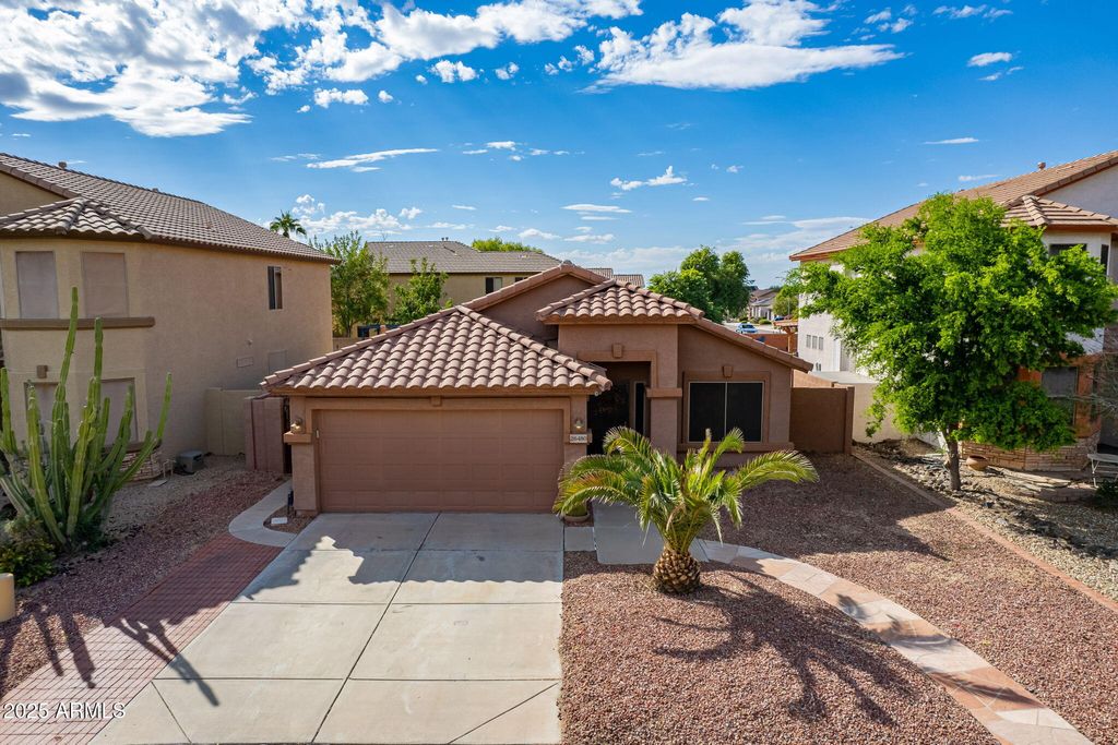 Photo of 26480 N 68th Drive, Peoria, AZ 85383 (MLS # 6931710)