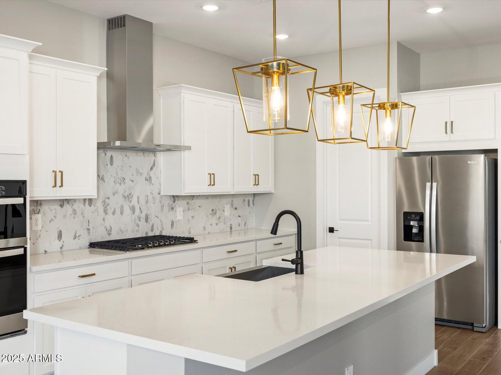 17628 W MARIPOSA Drive