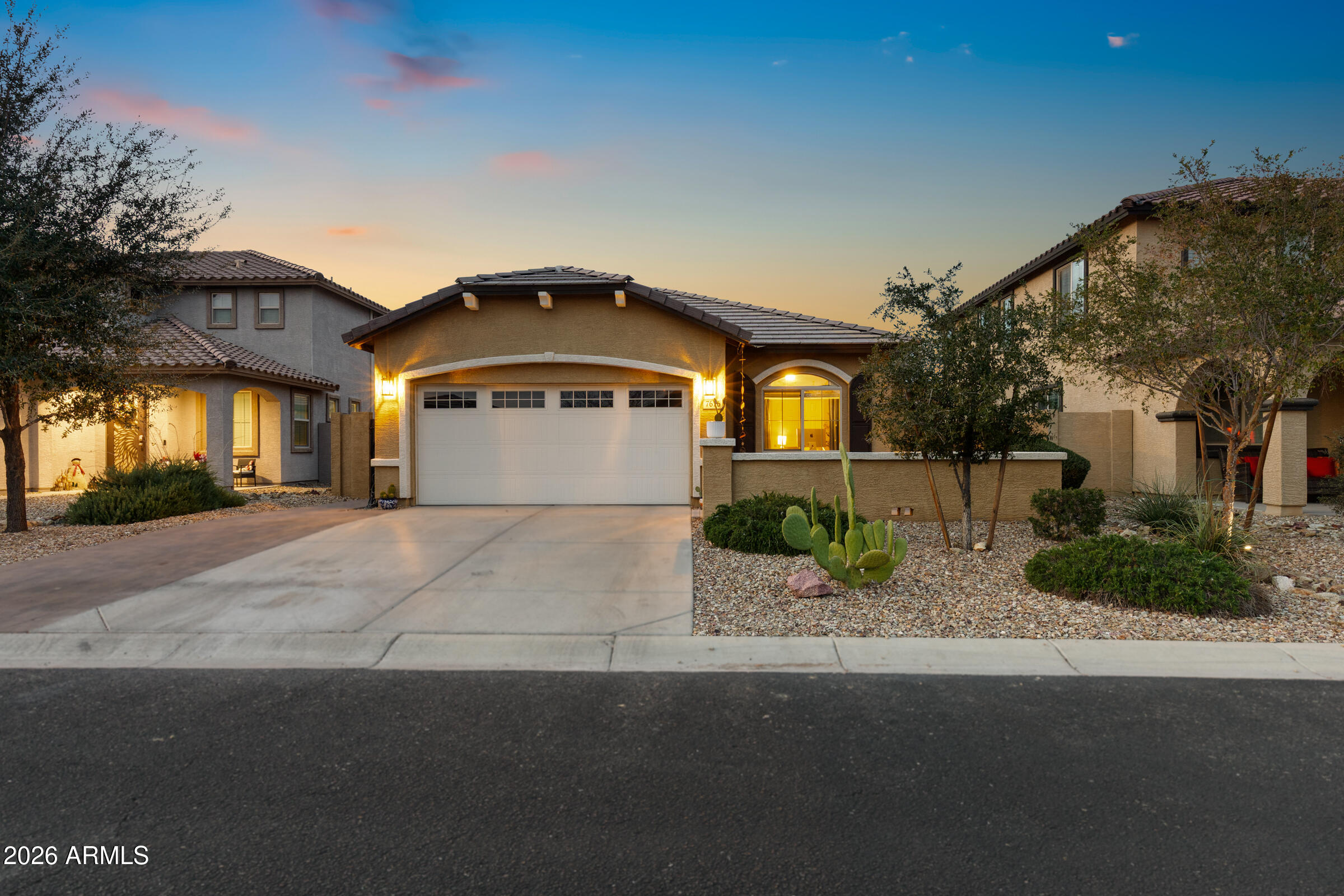 7676 W FETLOCK Trail